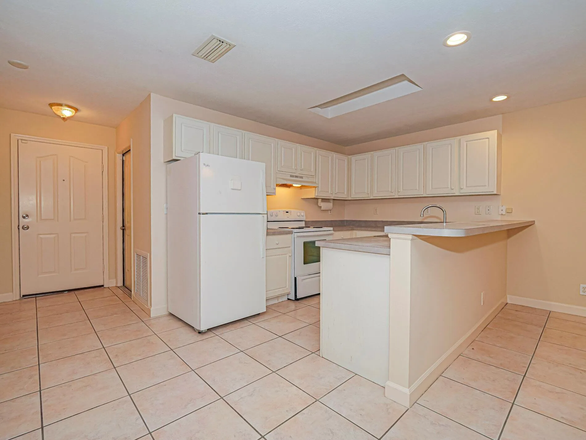 301 S Wimbrow Drive, #B