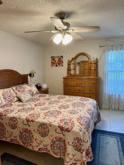 3841 Island Club Circle E