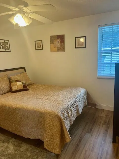 3841 Island Club Circle E