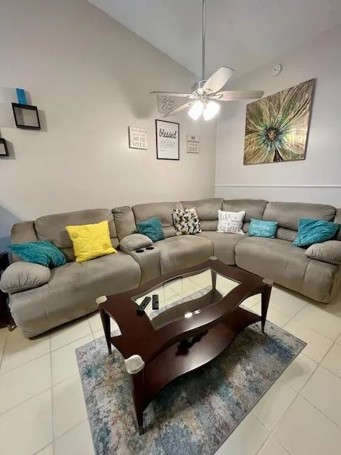 3841 Island Club Circle E