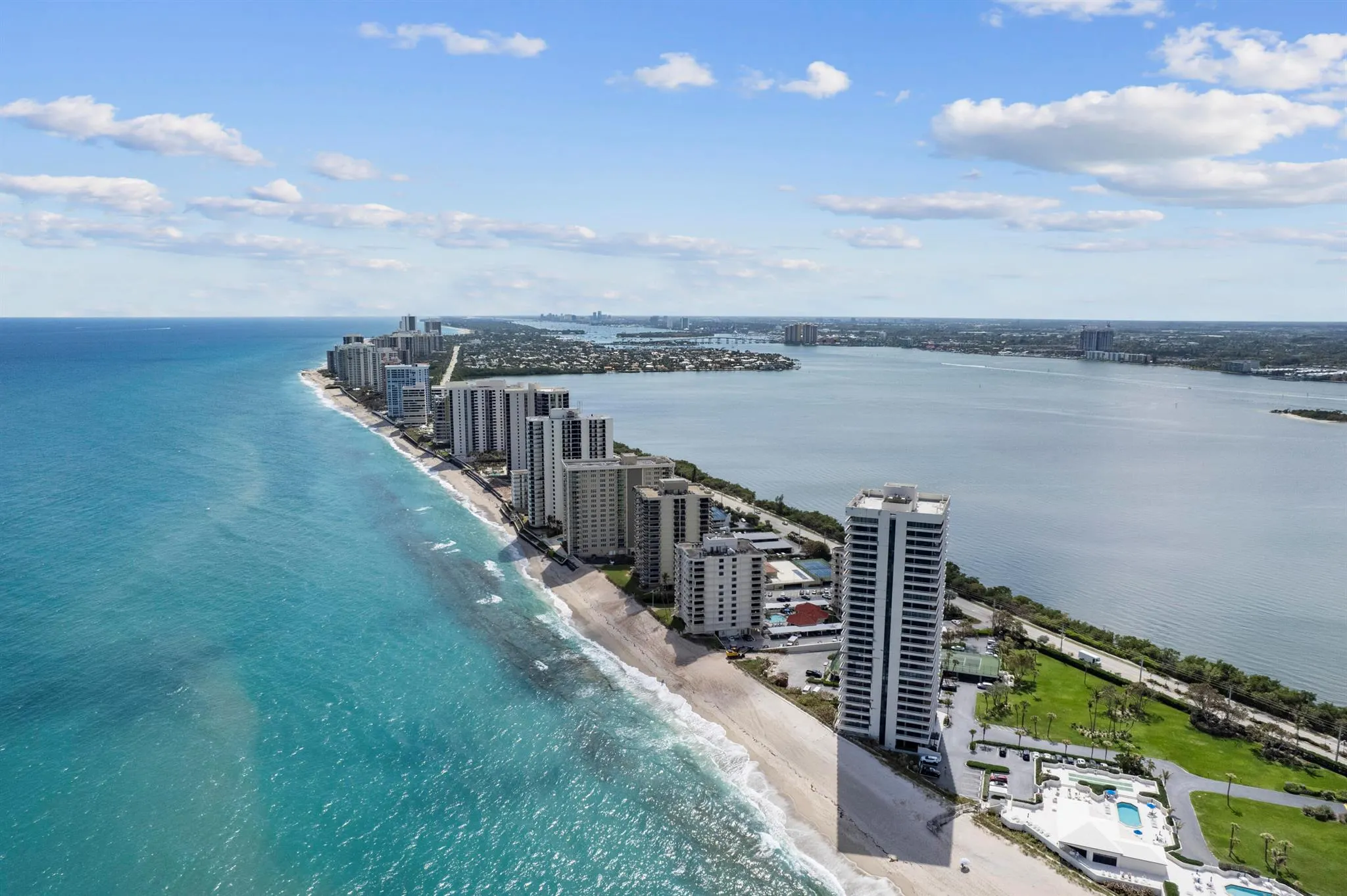 5550 N Ocean Drive, #9d