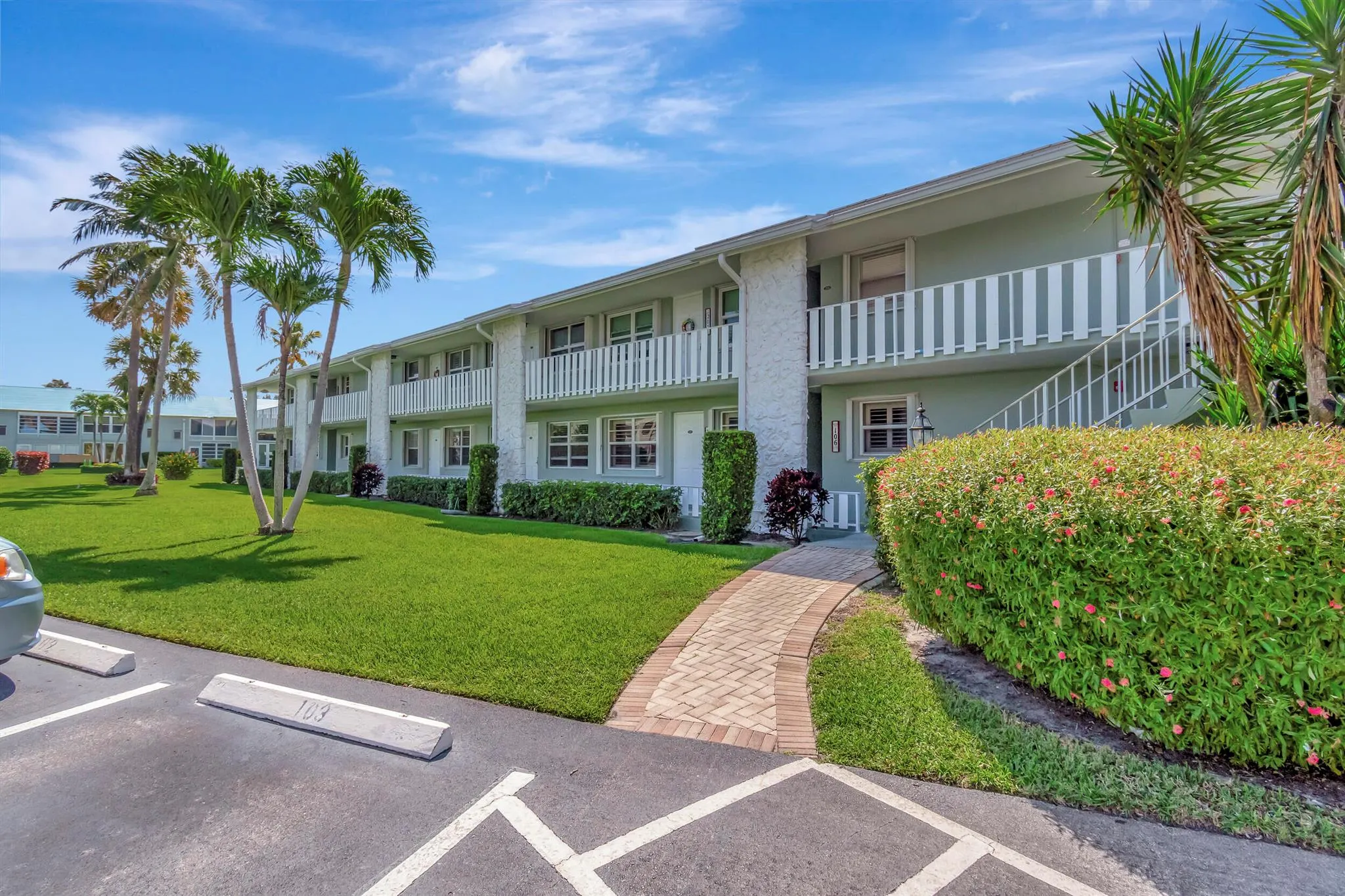 5540 N Ocean Boulevard, #204
