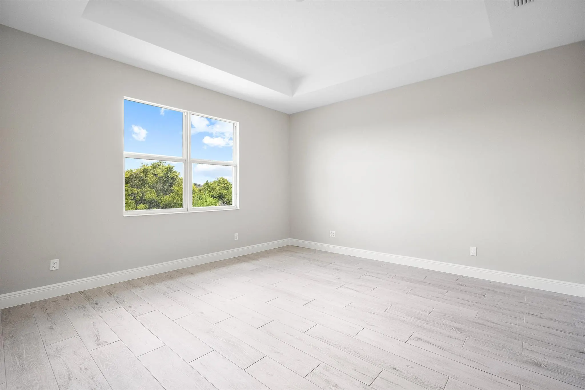 12471 SW Sunrise Lake Terrace