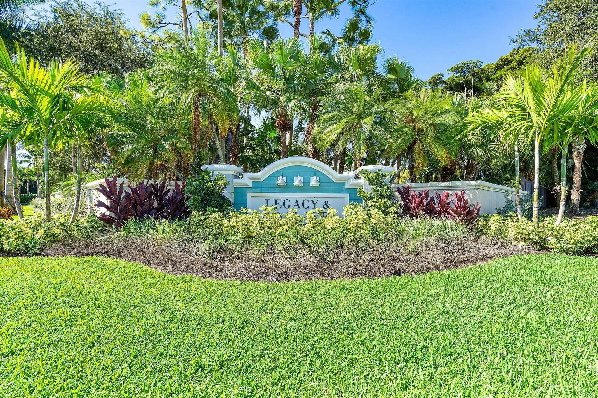 4443 Regal Court