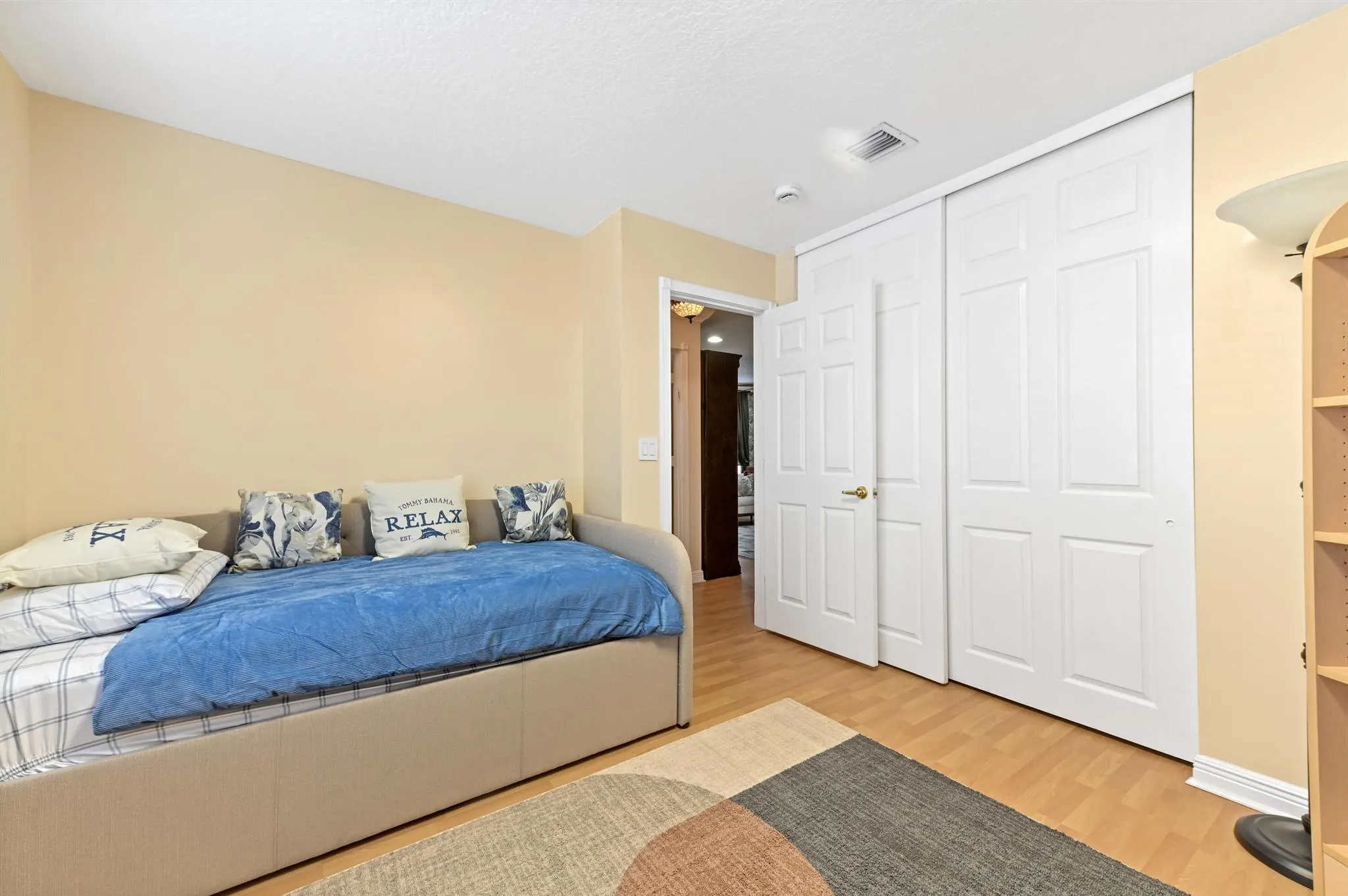 2503 Glendale Drive