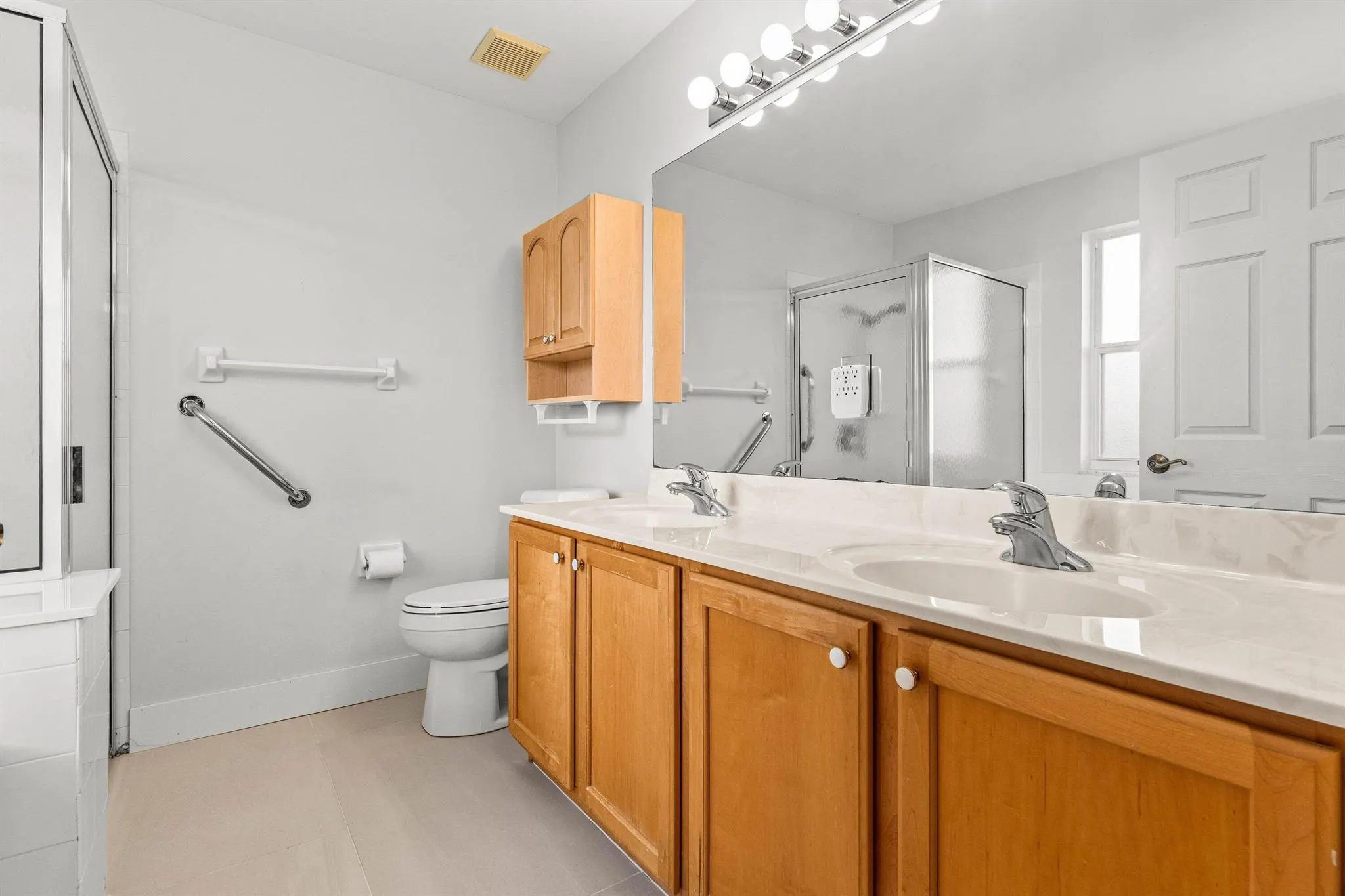 2239 Soundings Court