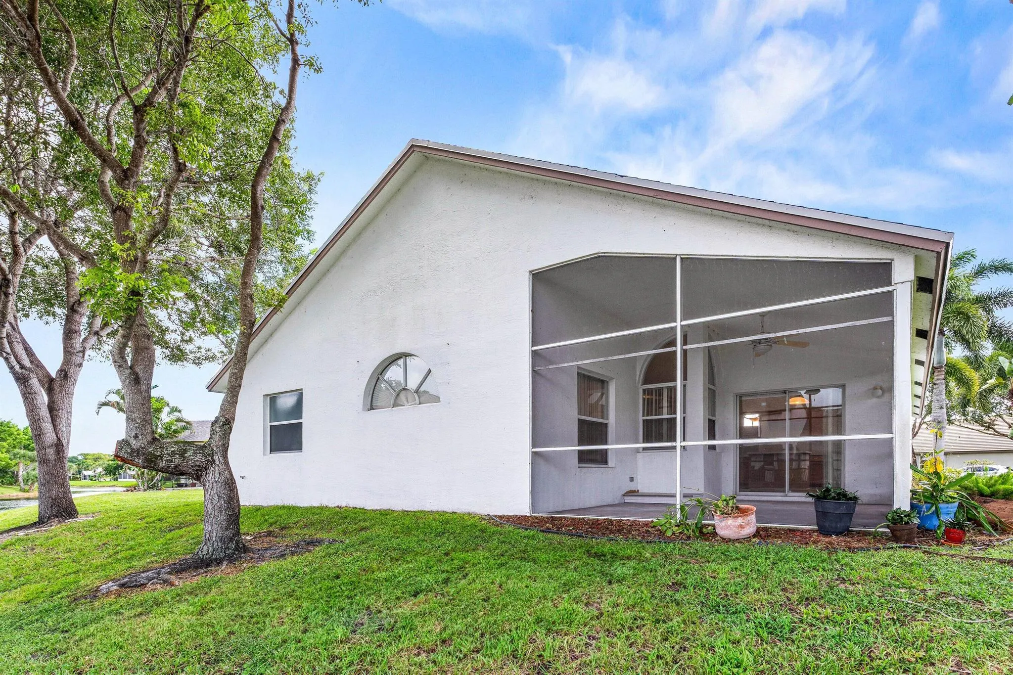 2239 Soundings Court