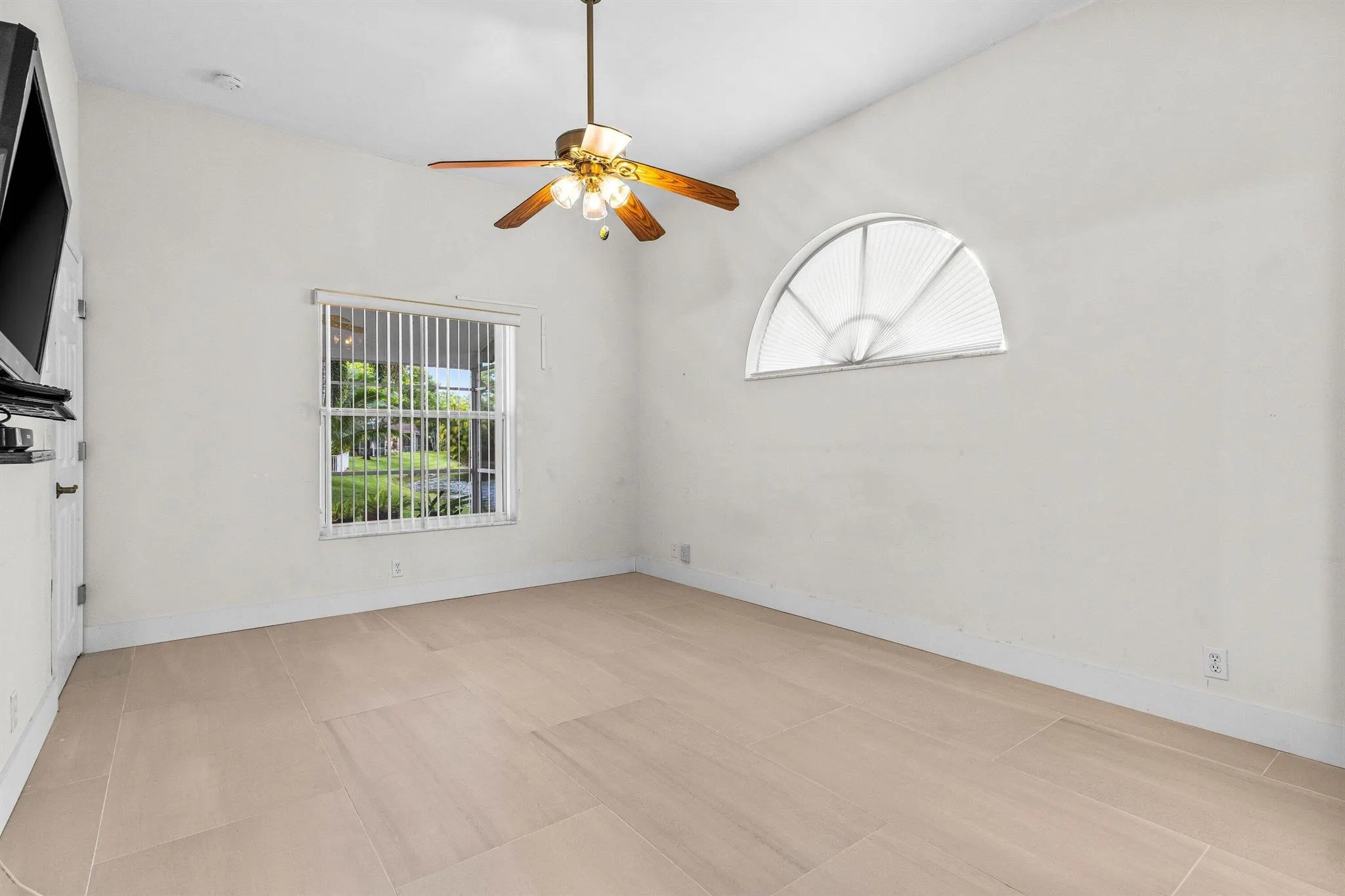 2239 Soundings Court