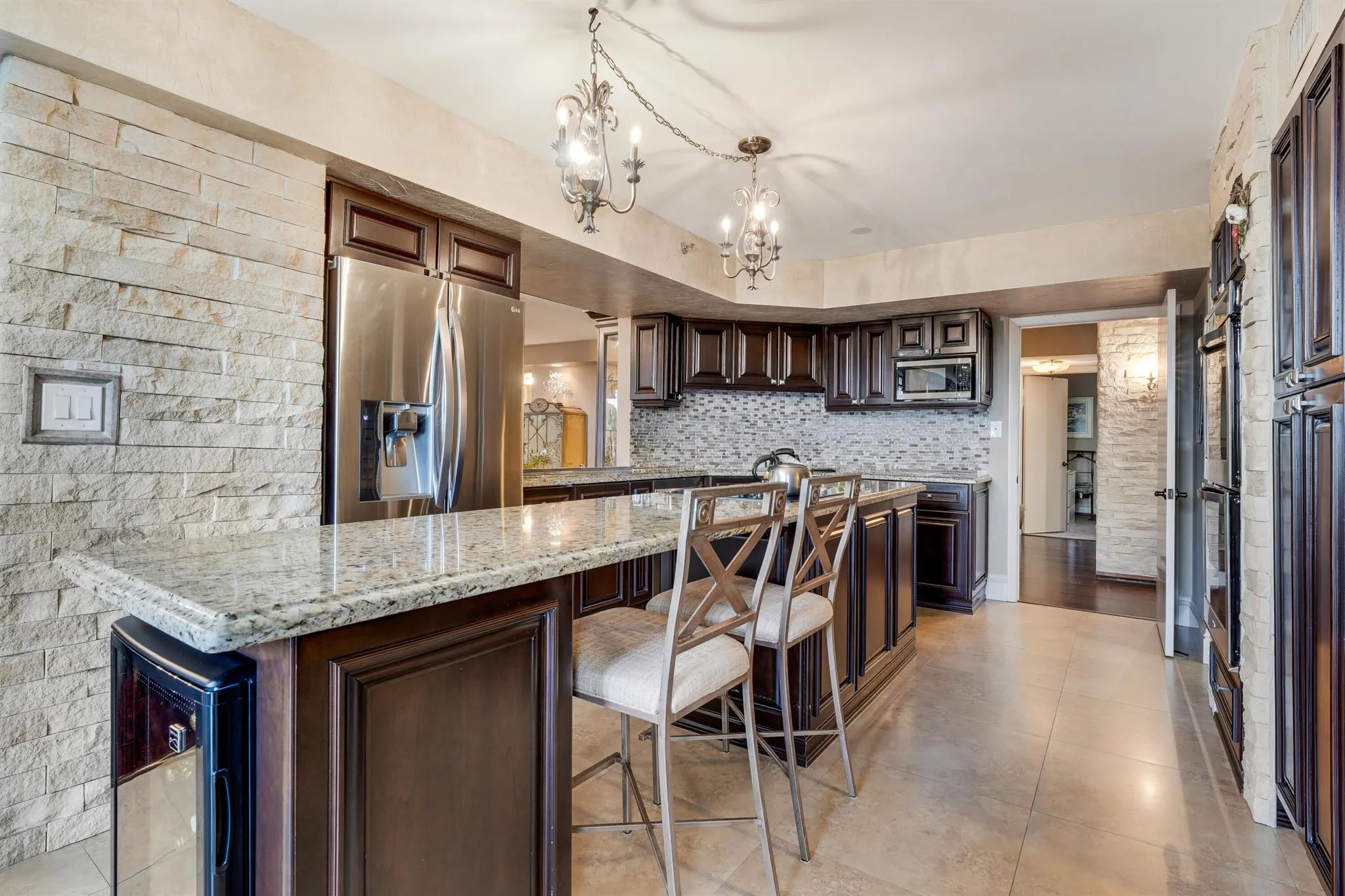 7567 Imperial Drive, #402