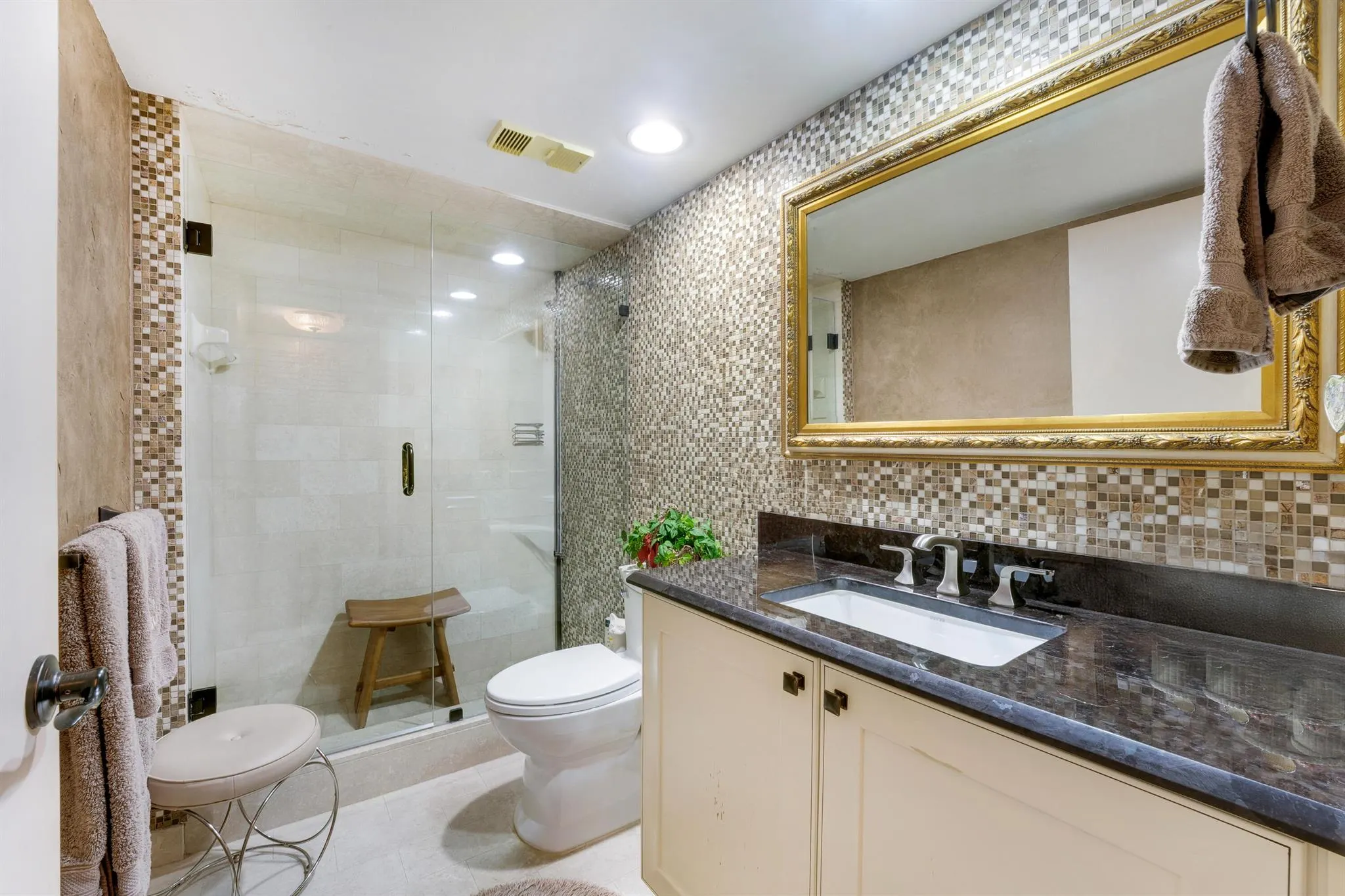 7567 Imperial Drive, #402