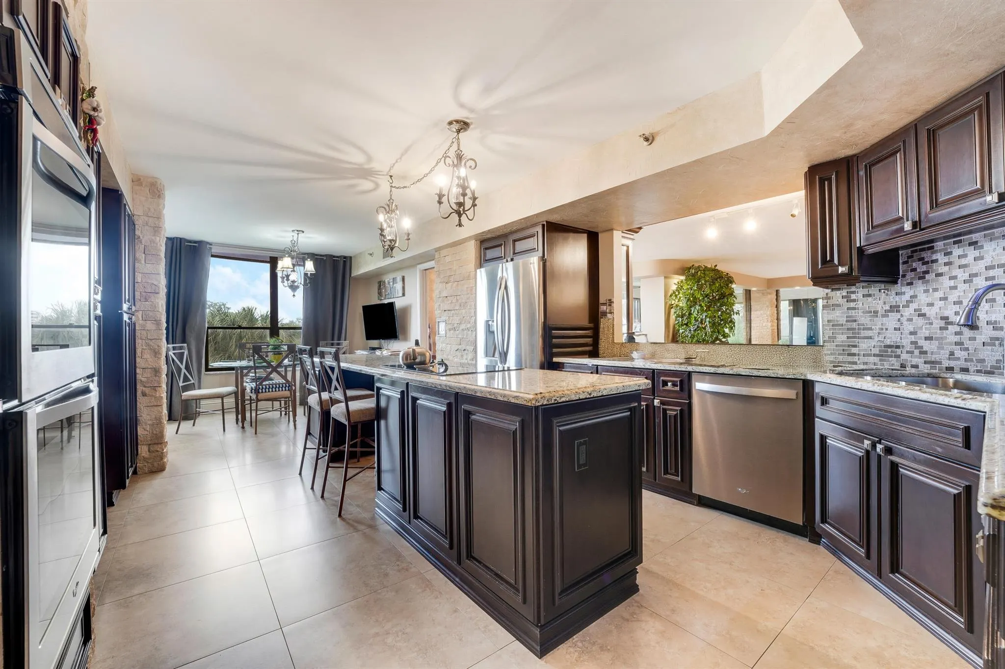 7567 Imperial Drive, #402