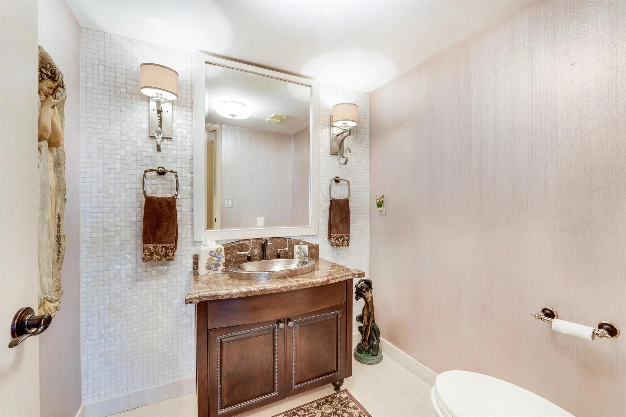 7567 Imperial Drive, #402