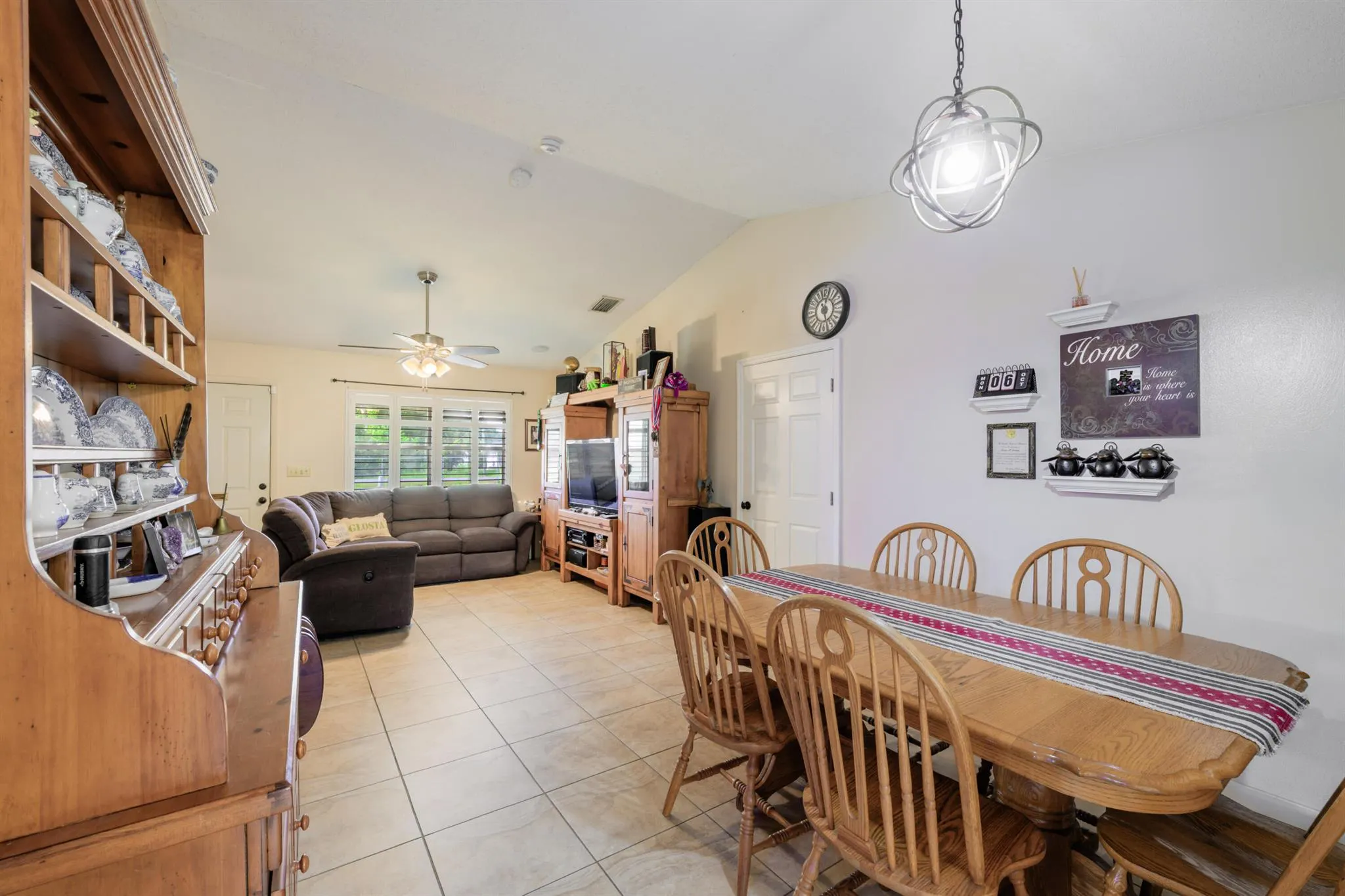 588 NE 28th Avenue