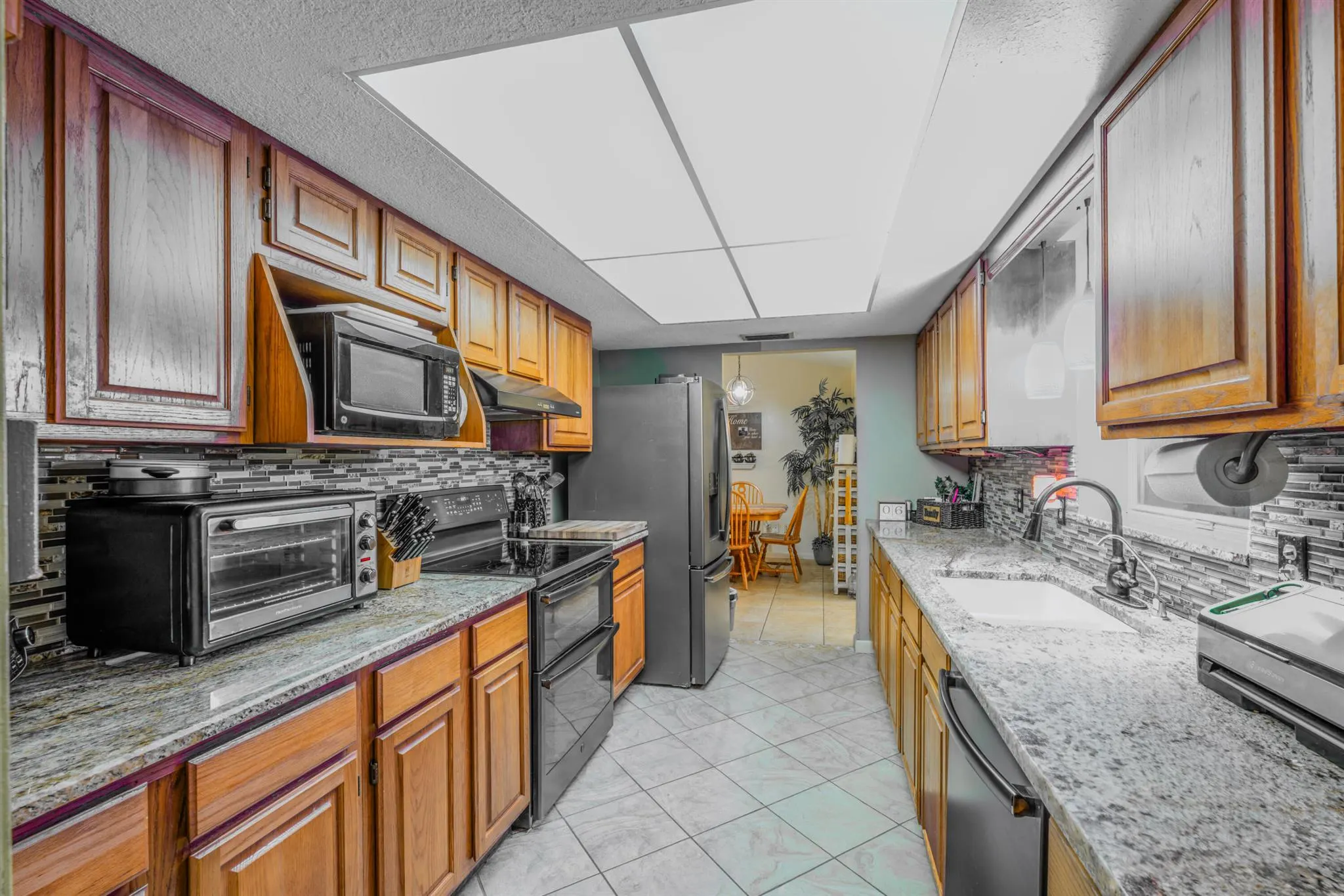 588 NE 28th Avenue