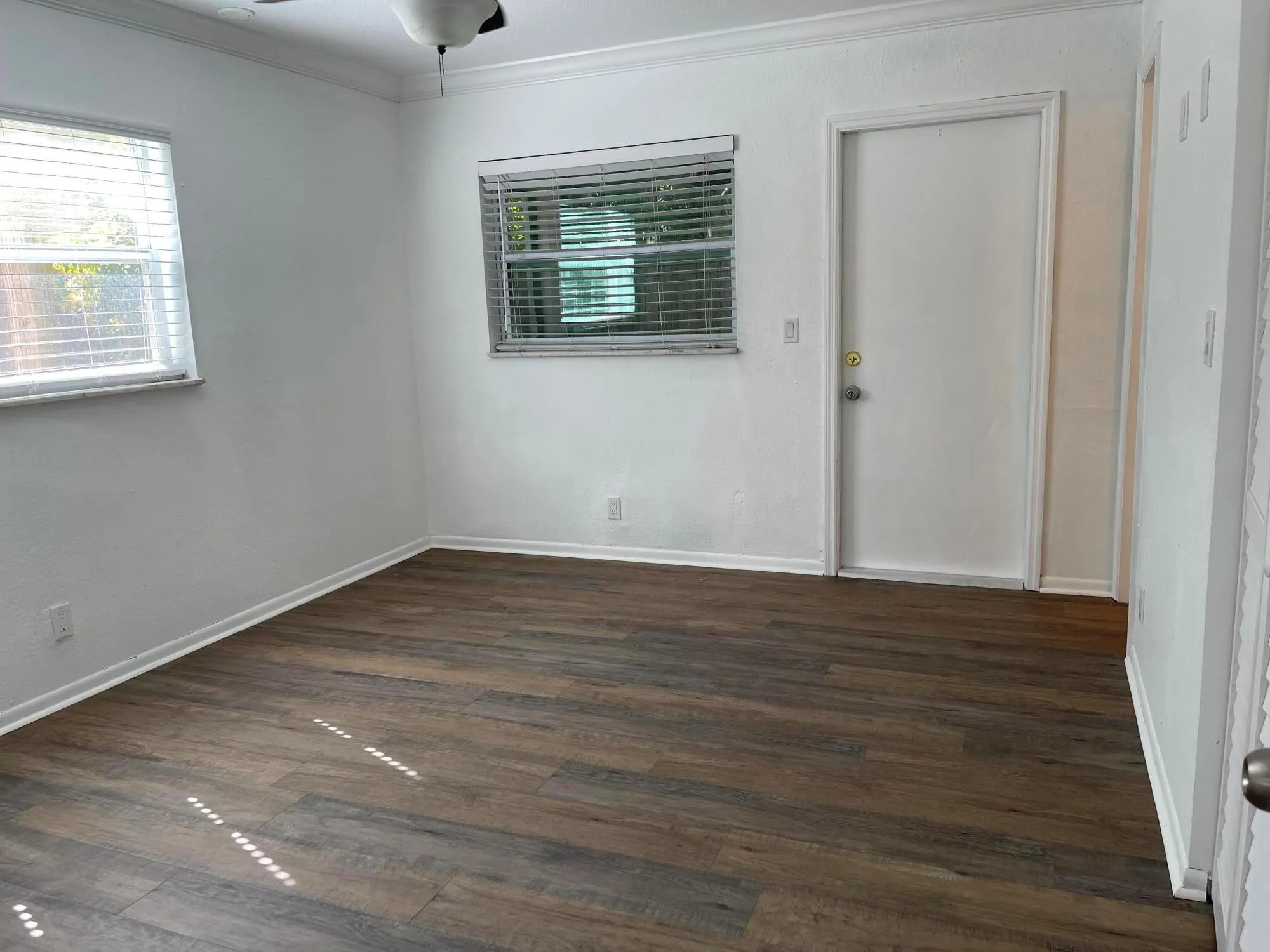 221 SE 1st Avenue, #101