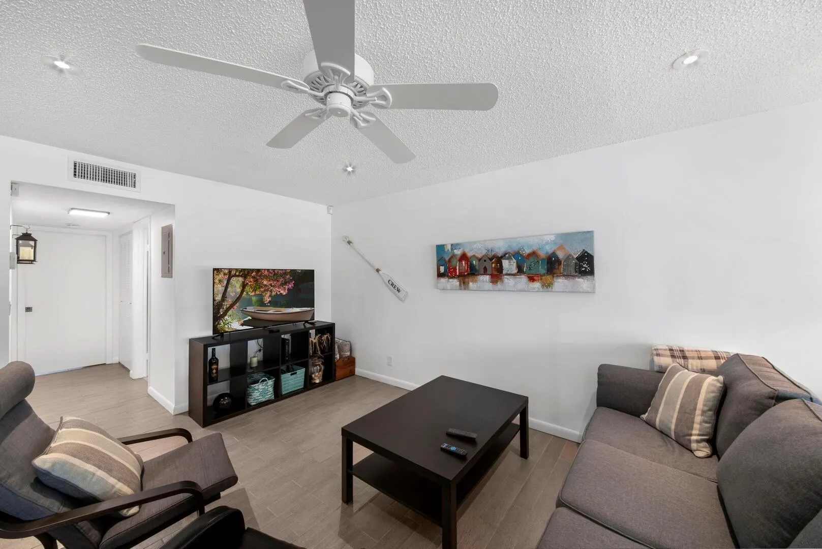1382 High Point Way NE, #C