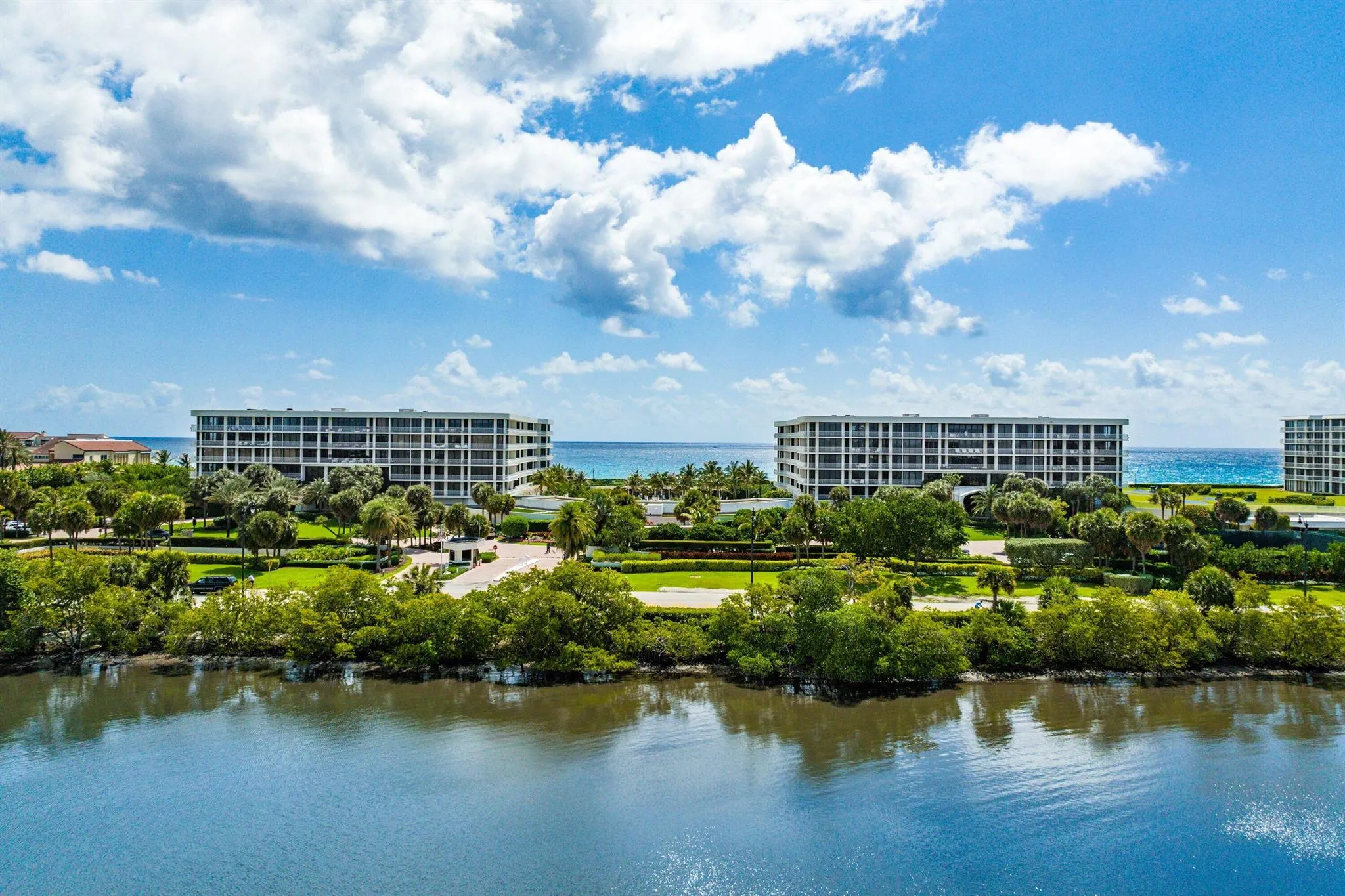 2000 S Ocean Boulevard, #503s