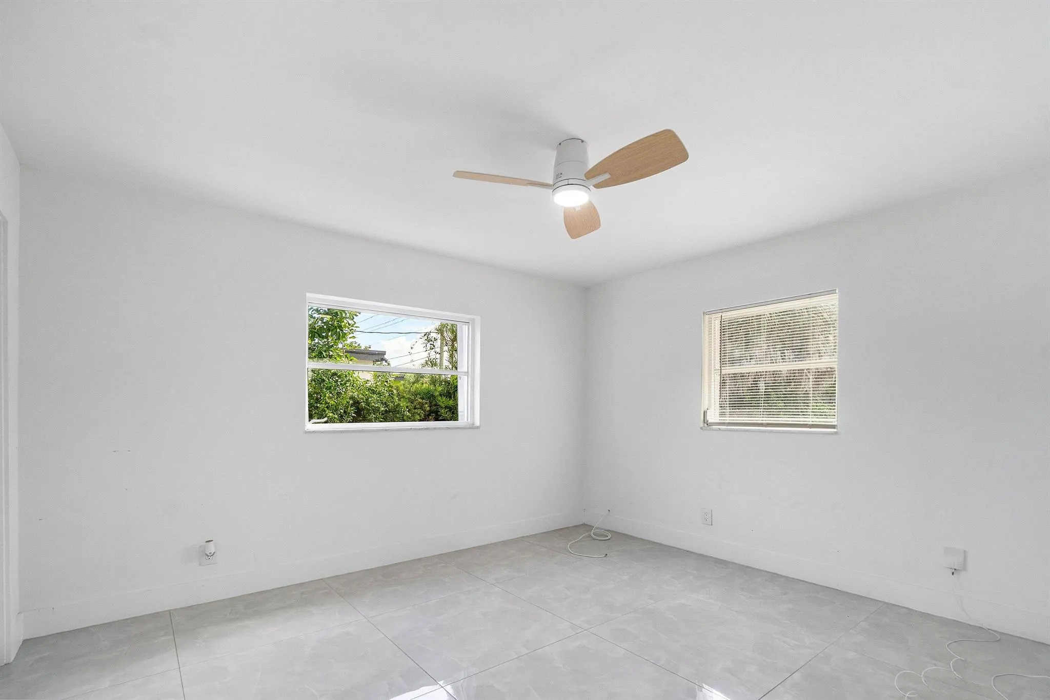 403 S 13th Court