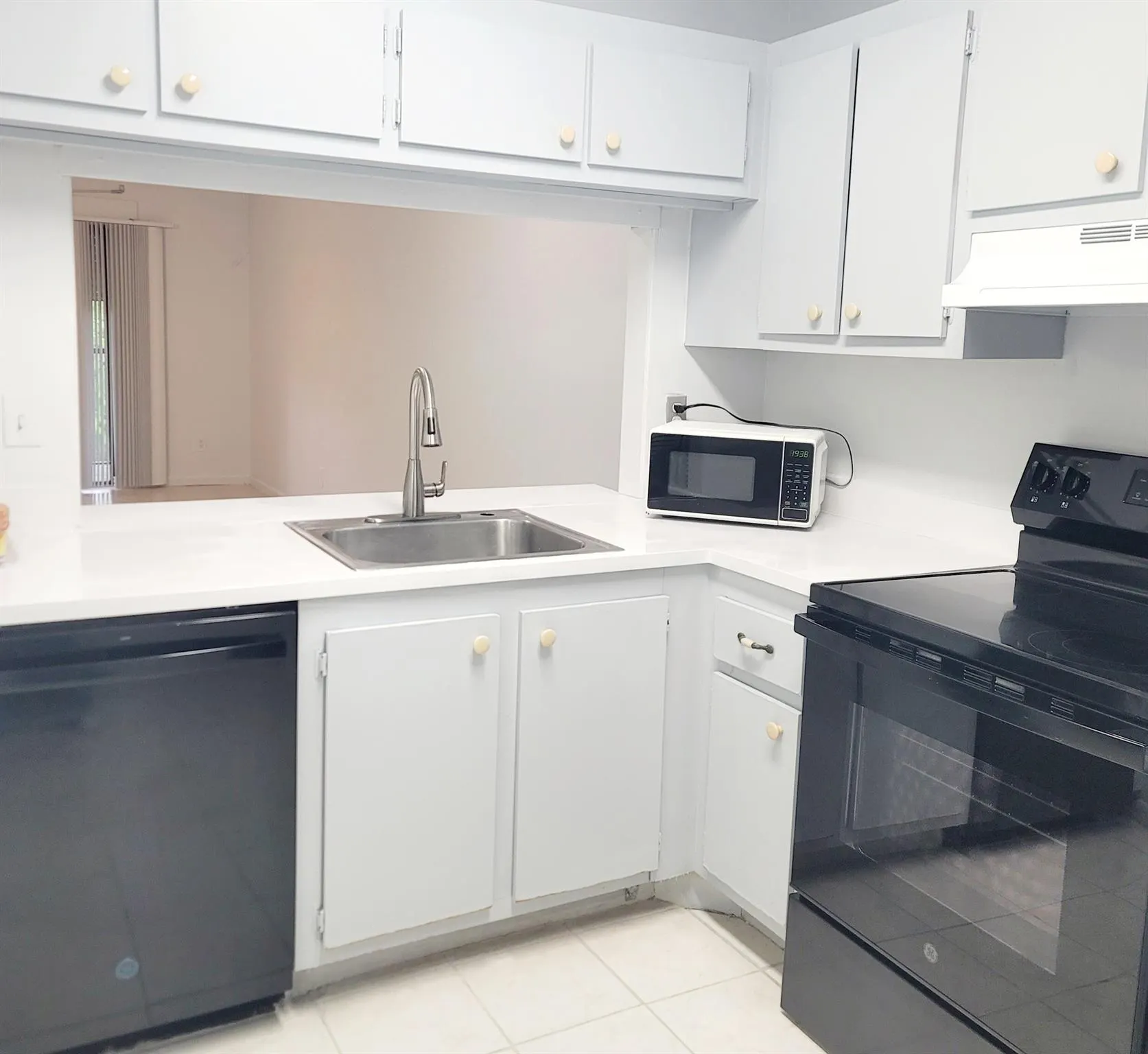 15702 E Waterside Circle, #203