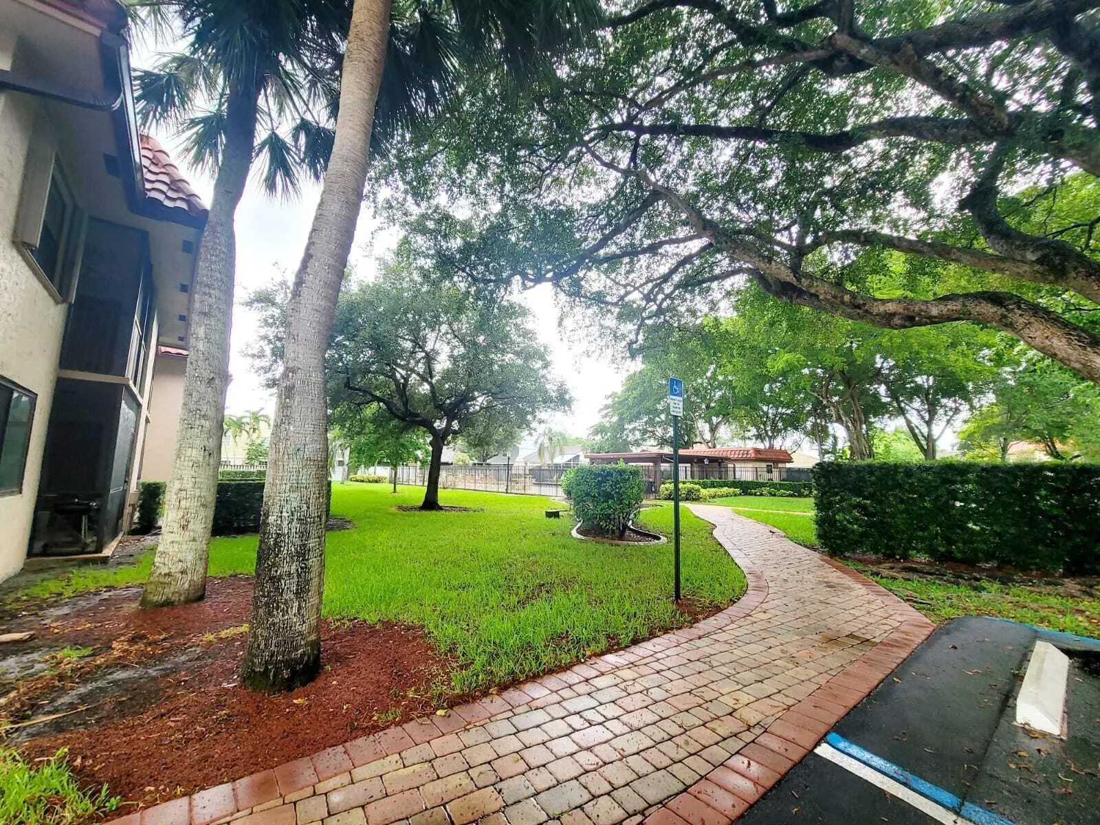 15702 E Waterside Circle, #203