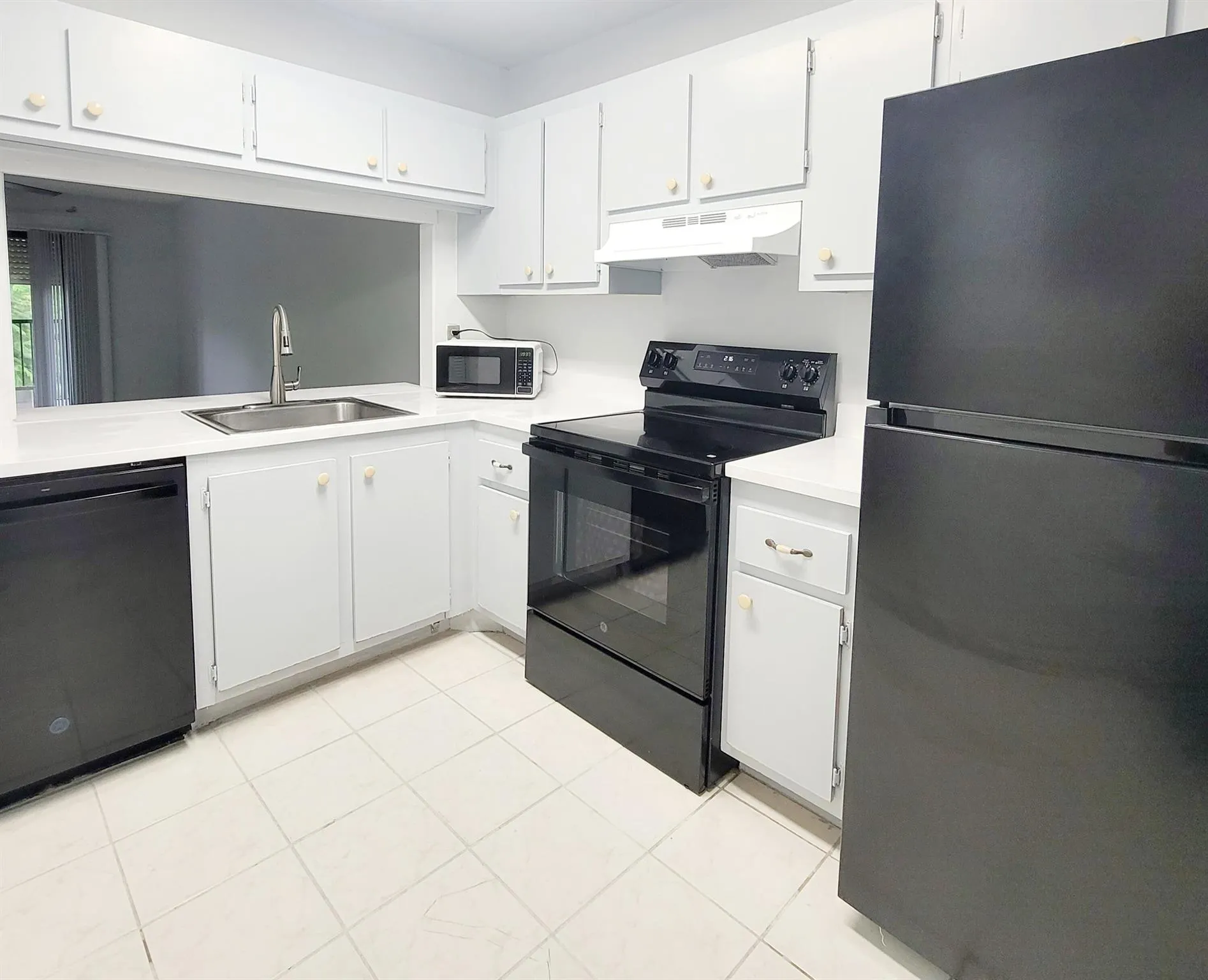 15702 E Waterside Circle, #203