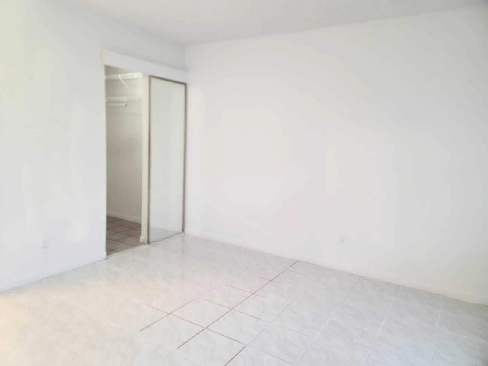 15702 E Waterside Circle, #203