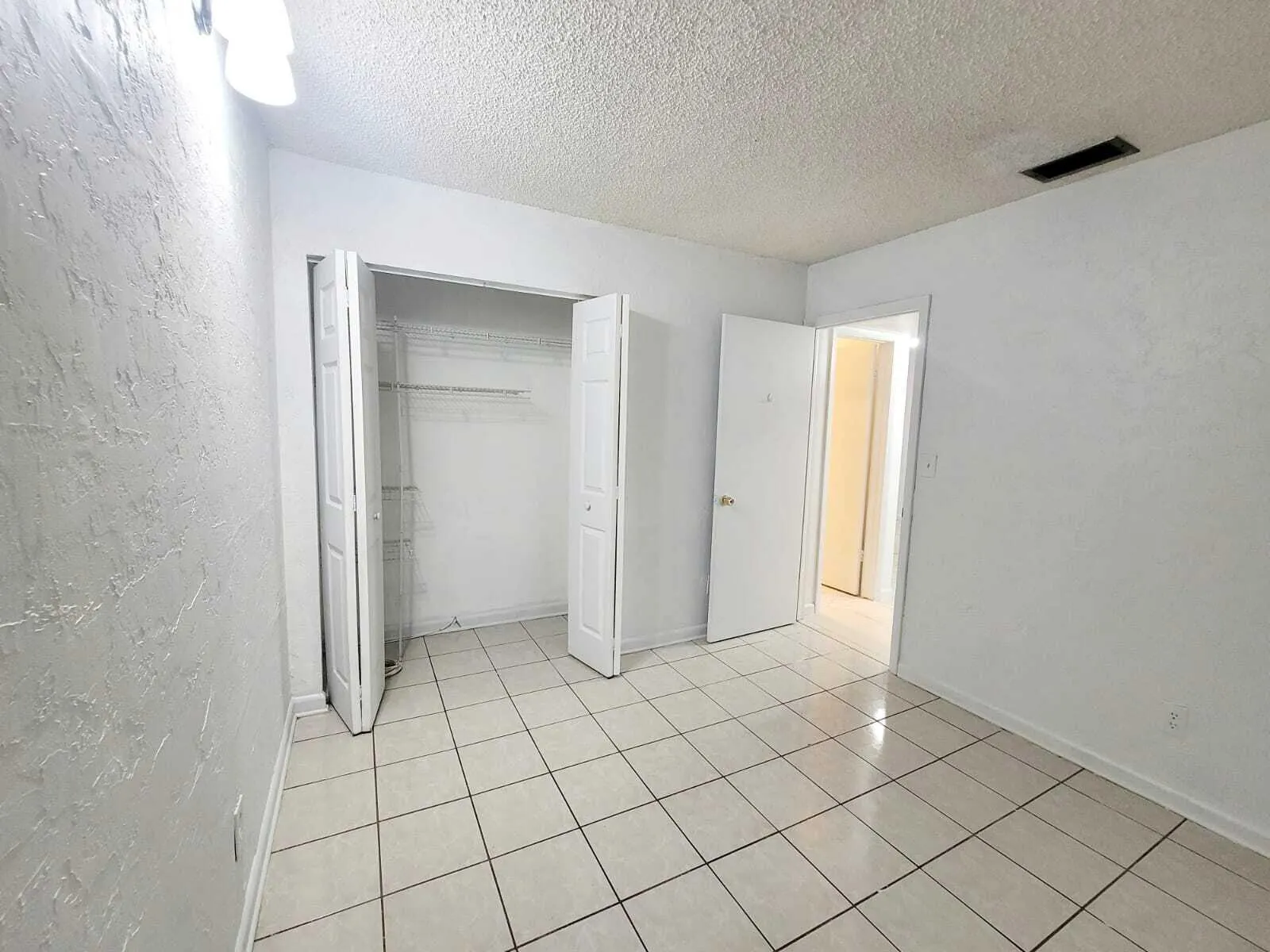 15702 E Waterside Circle, #203