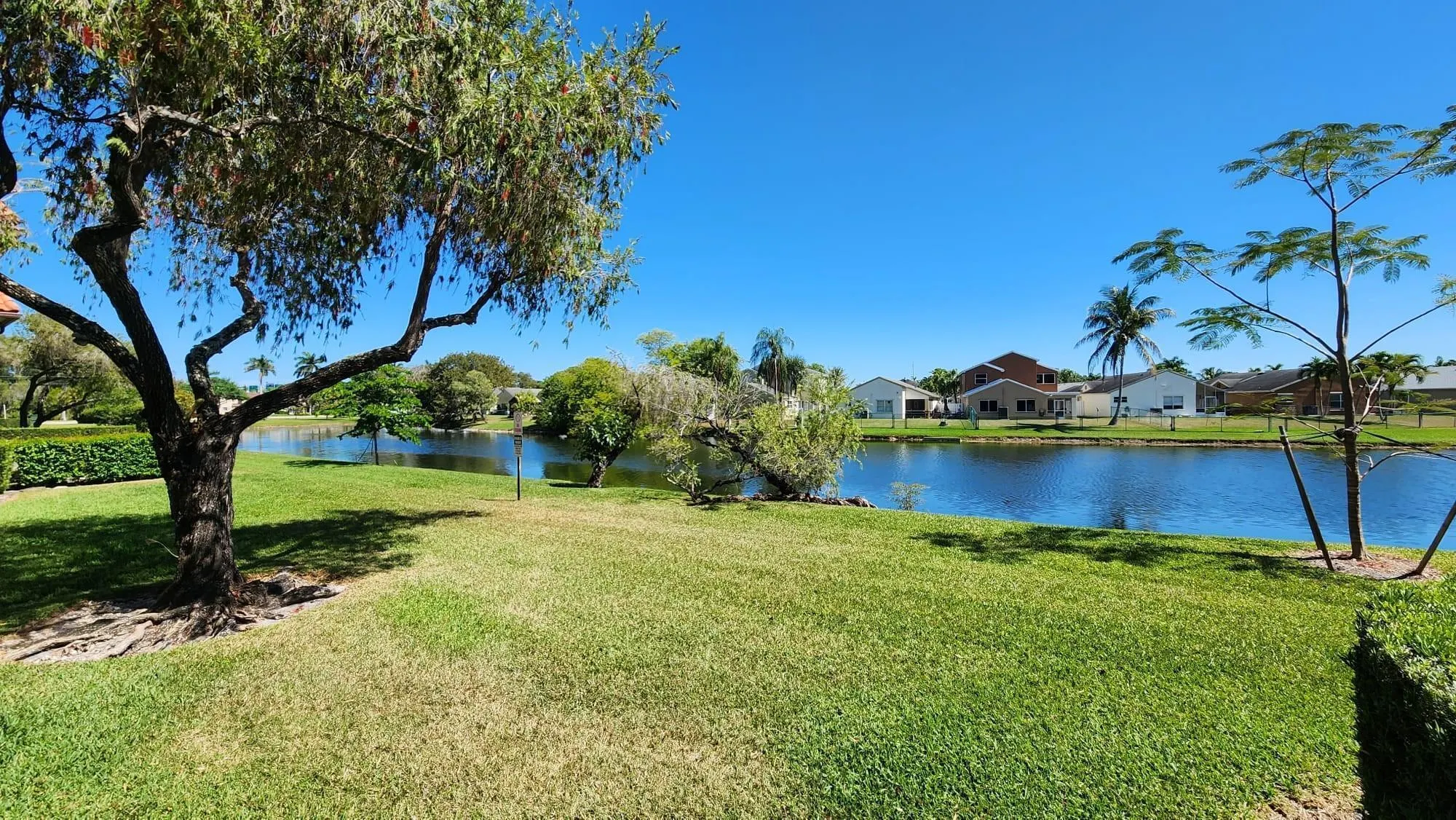 15702 E Waterside Circle, #203