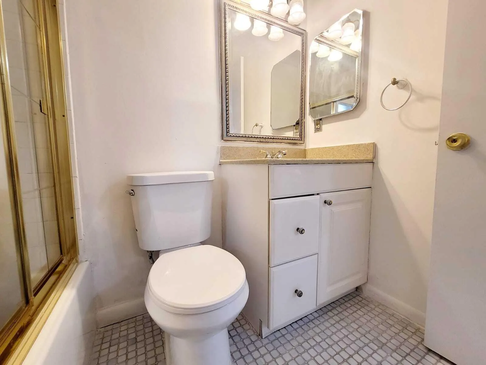 15702 E Waterside Circle, #203