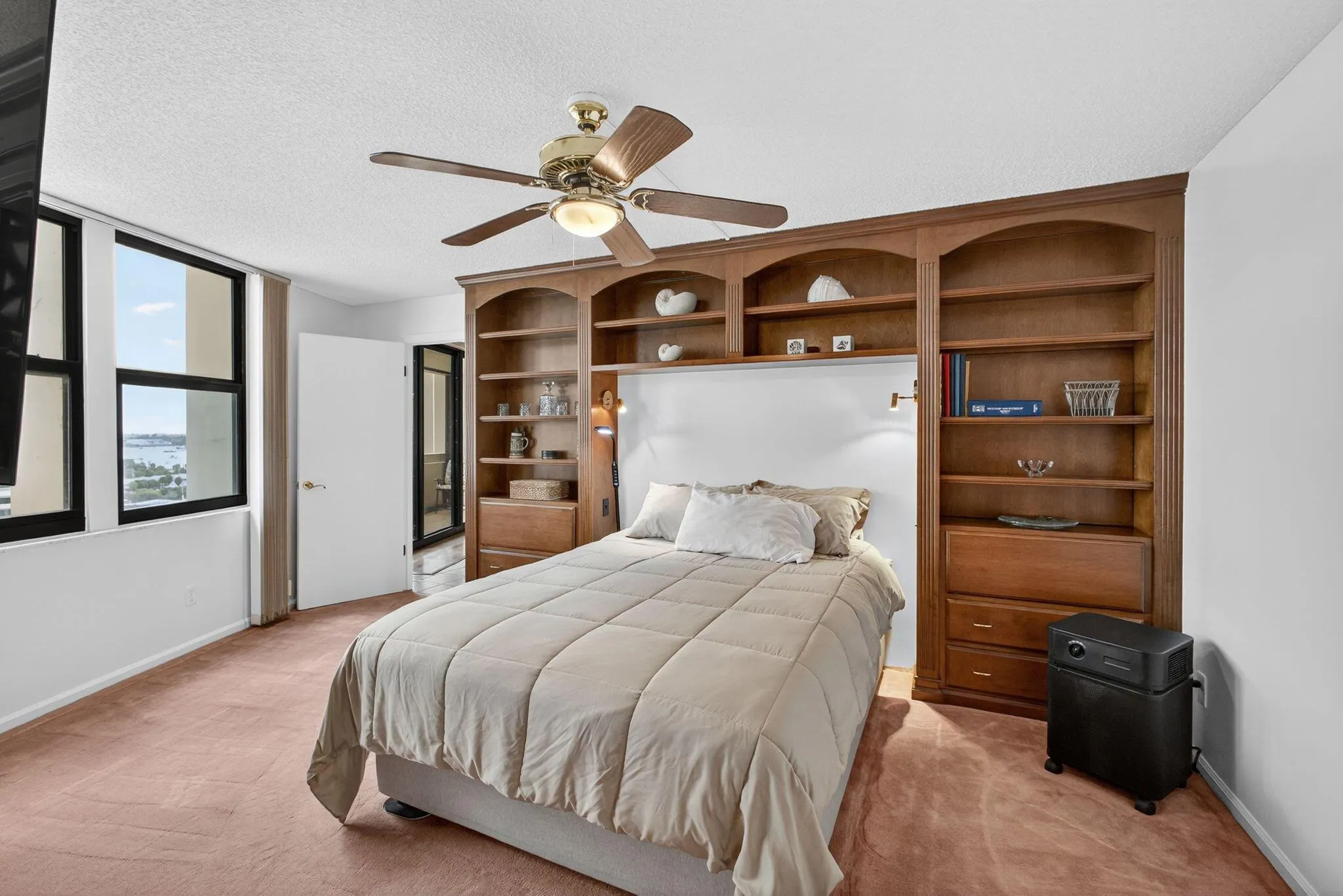 2800 N Ocean Drive, #B-12a