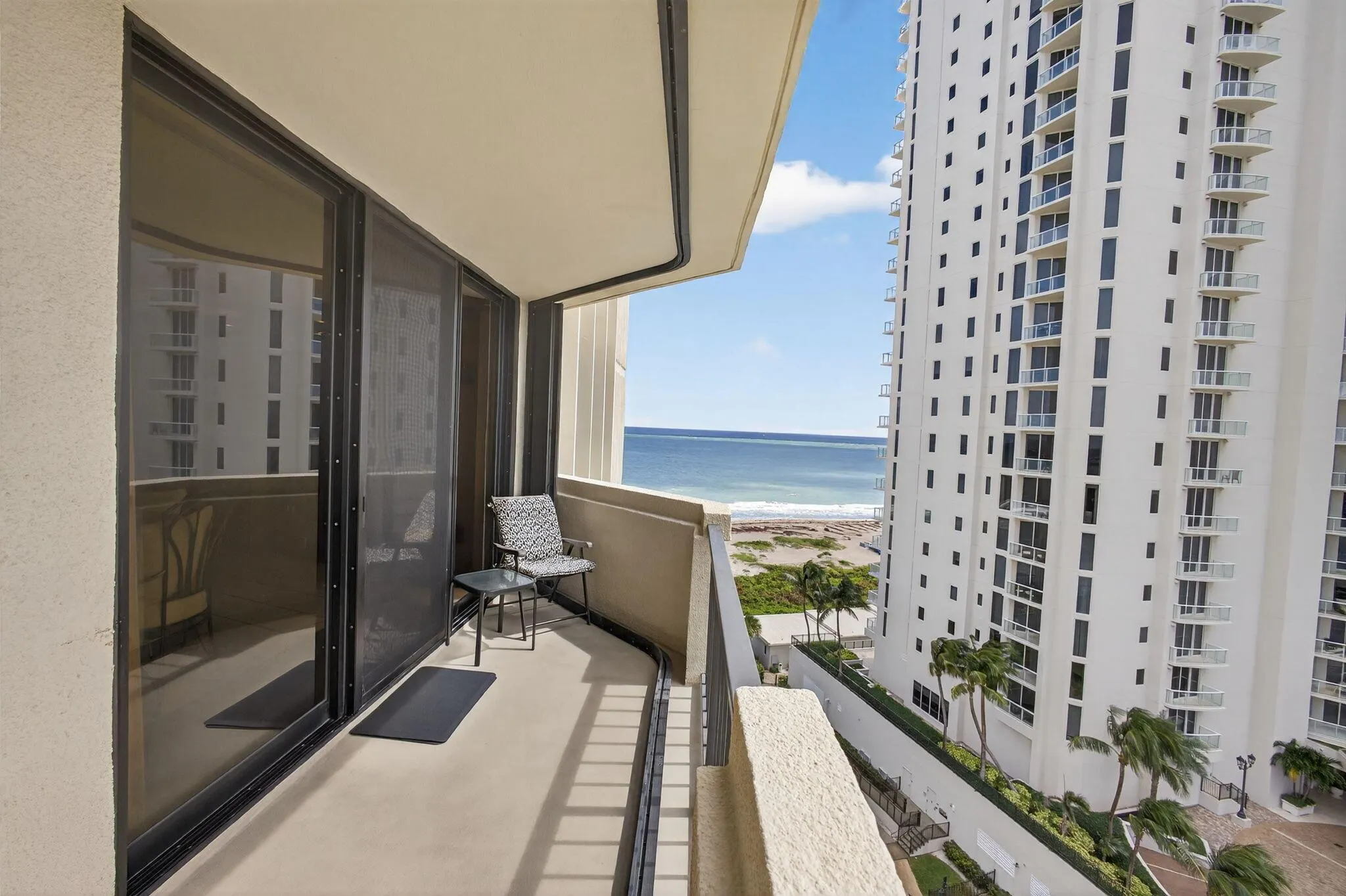 2800 N Ocean Drive, #B-12a