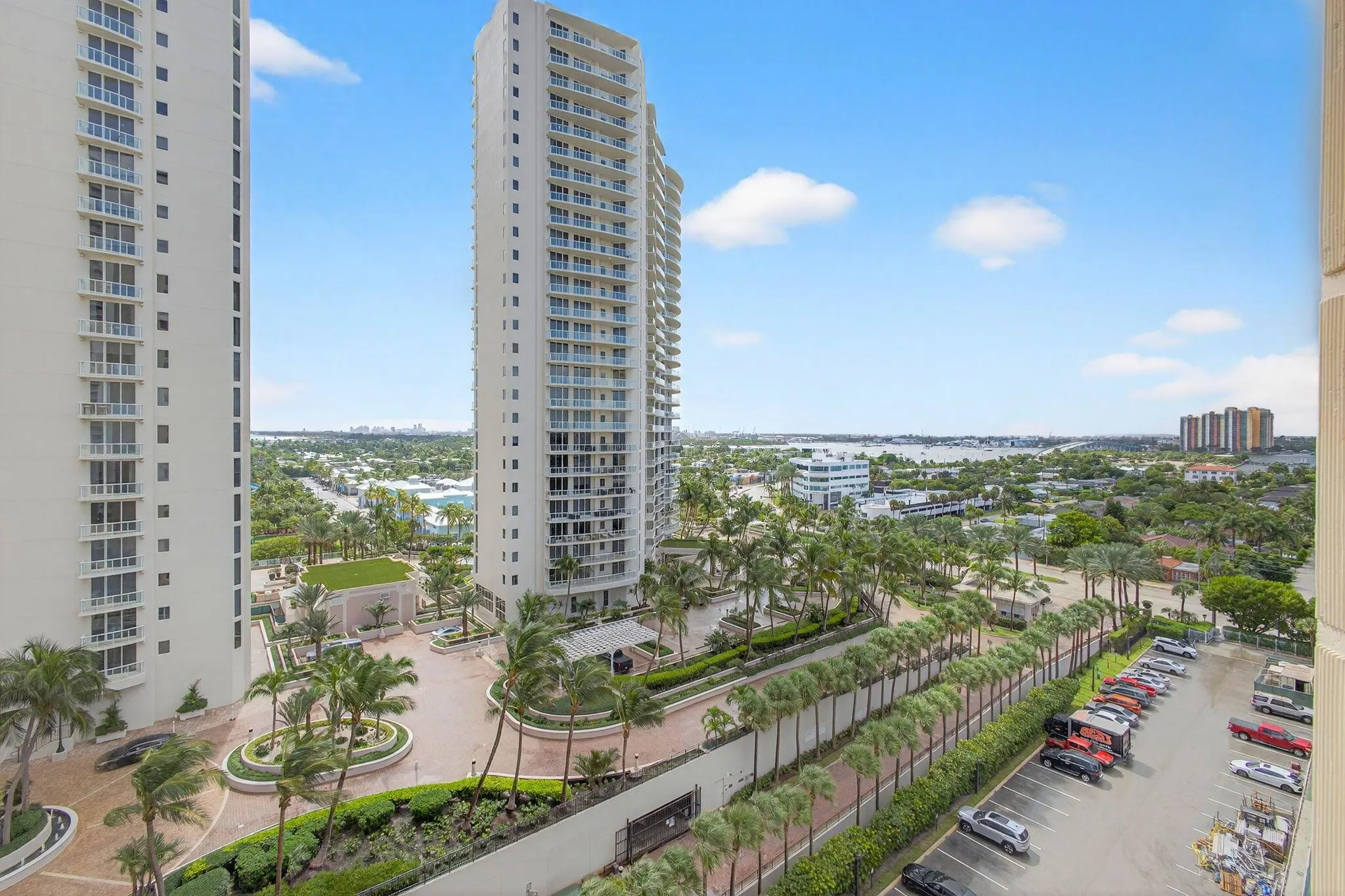 2800 N Ocean Drive, #B-12a