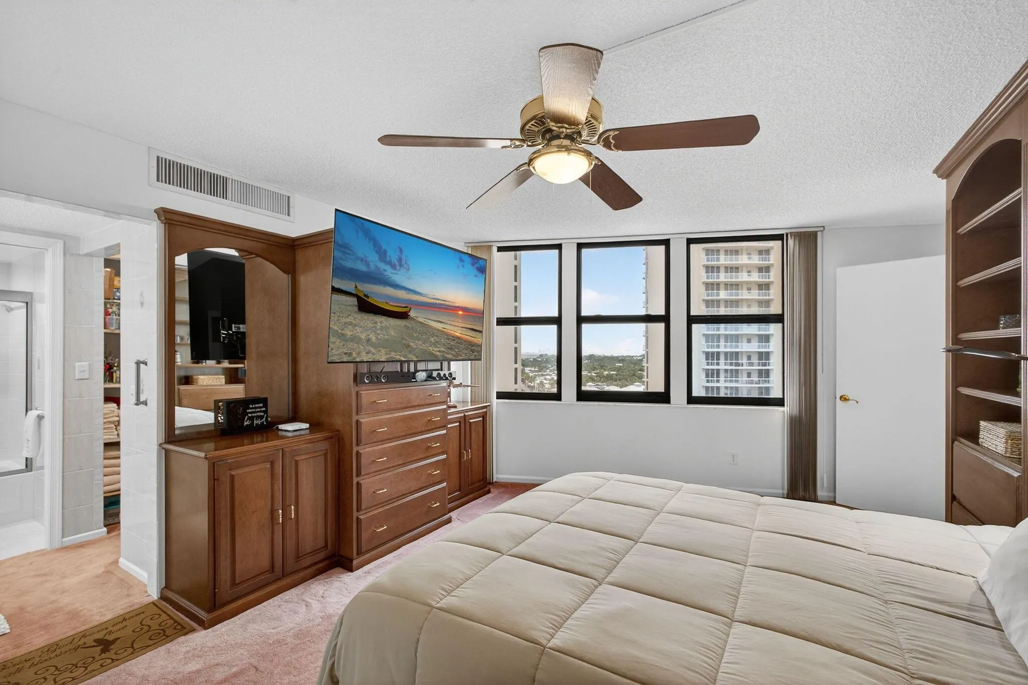 2800 N Ocean Drive, #B-12a