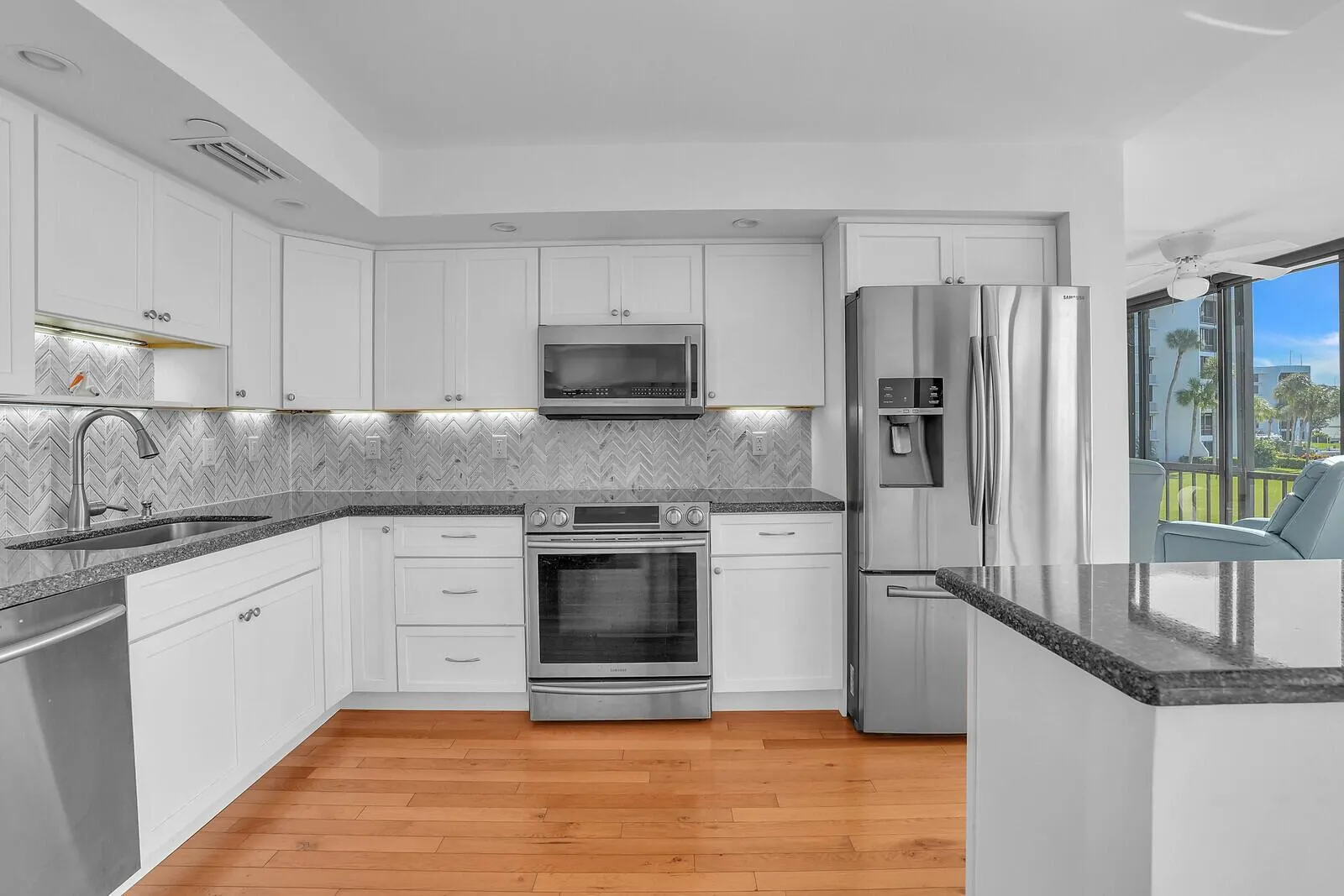 1648 Jupiter Cove Drive, #209