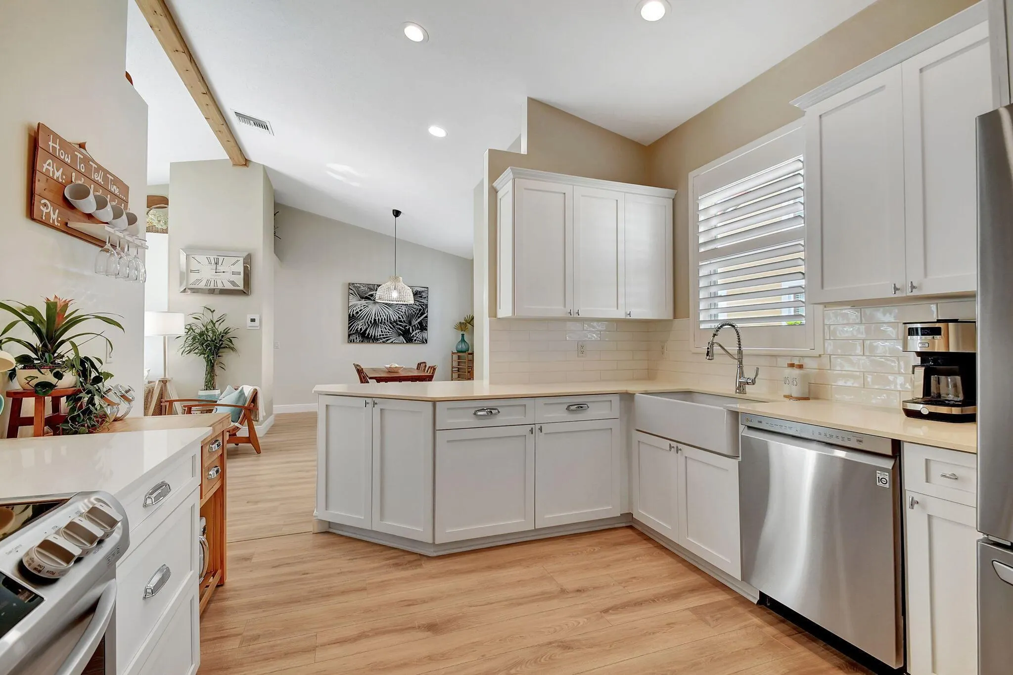 1736 Pierside Circle