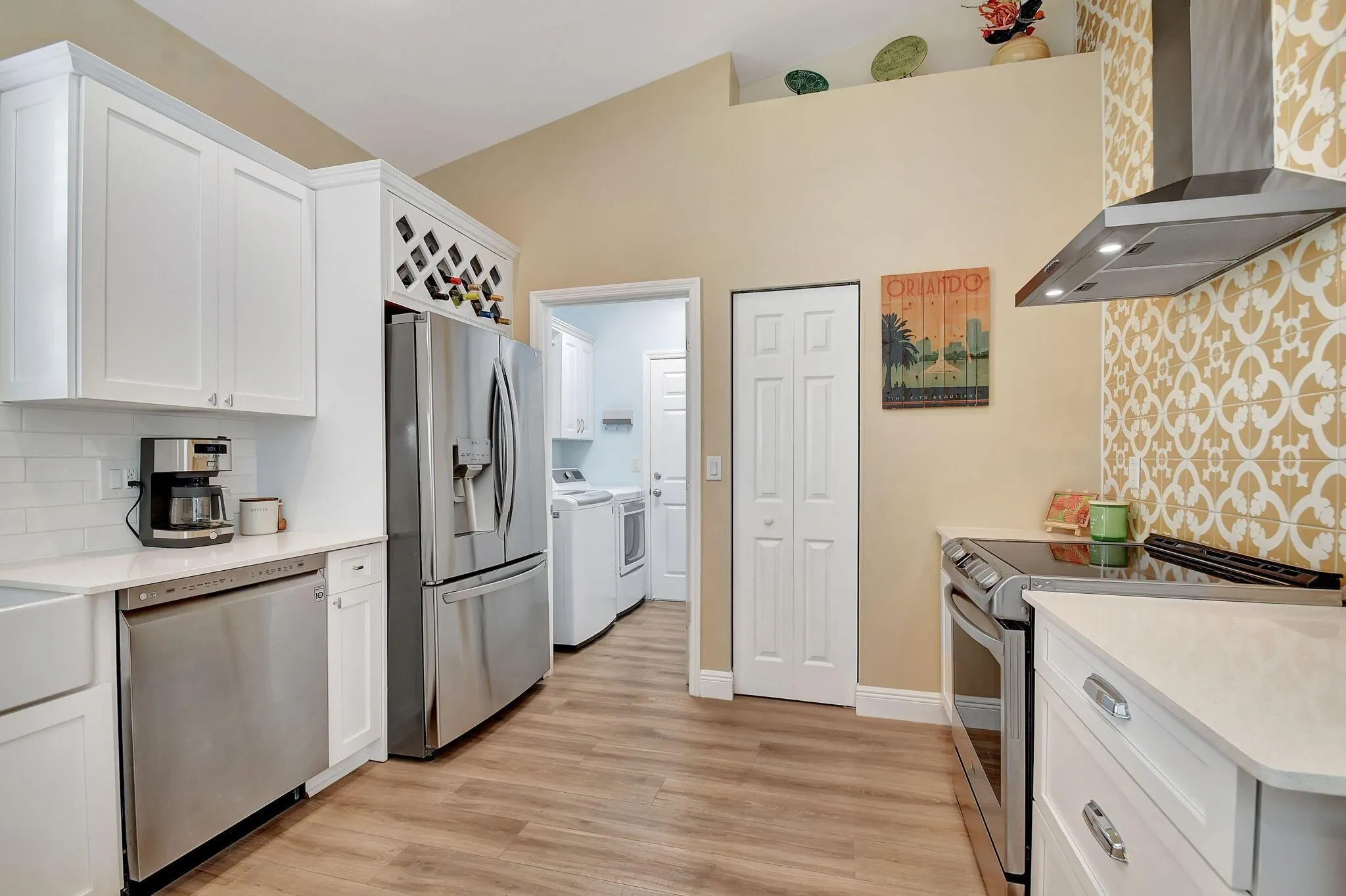 1736 Pierside Circle