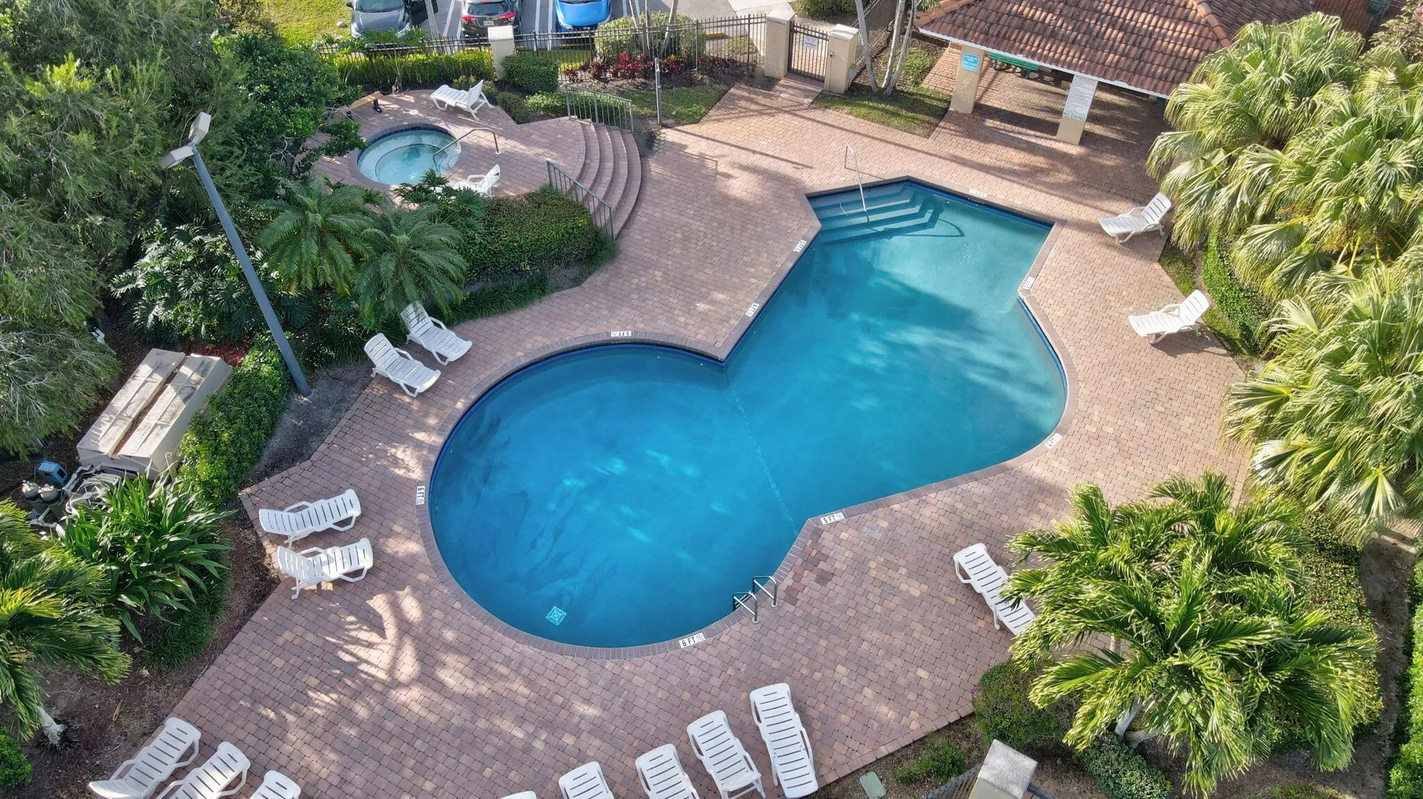 1736 Pierside Circle