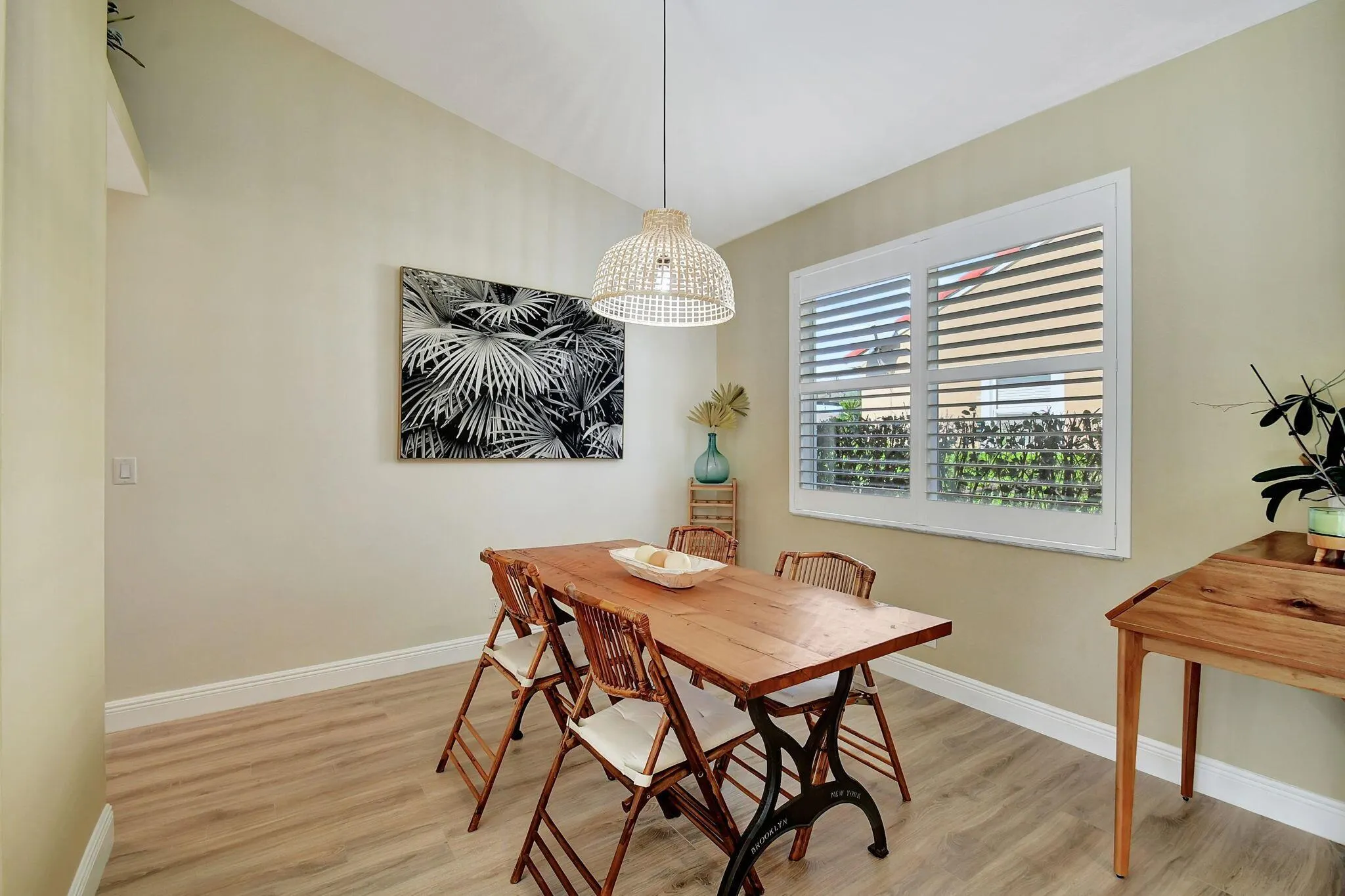 1736 Pierside Circle