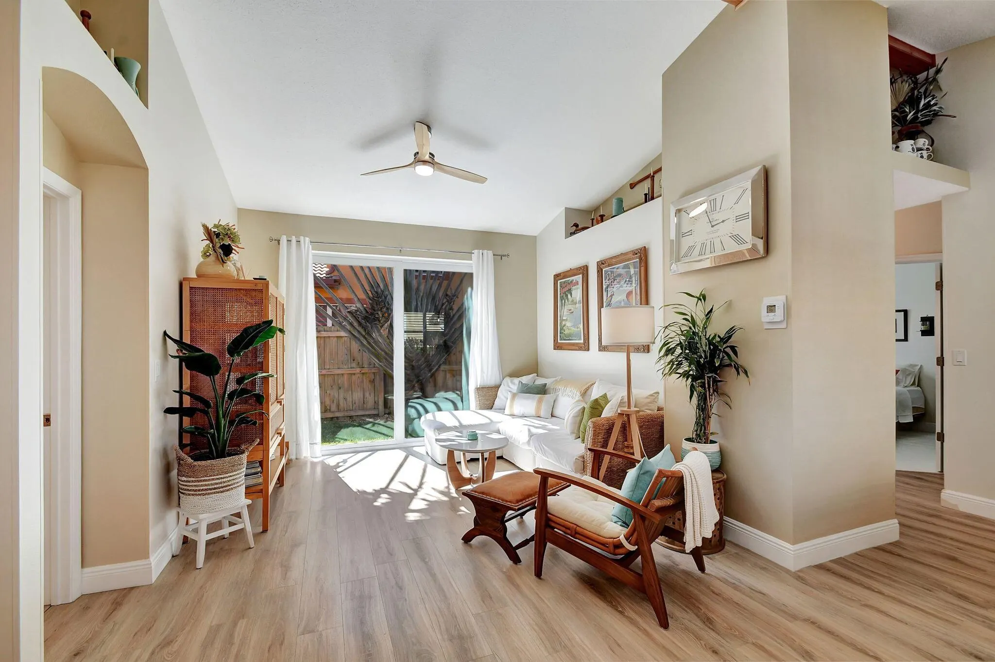1736 Pierside Circle
