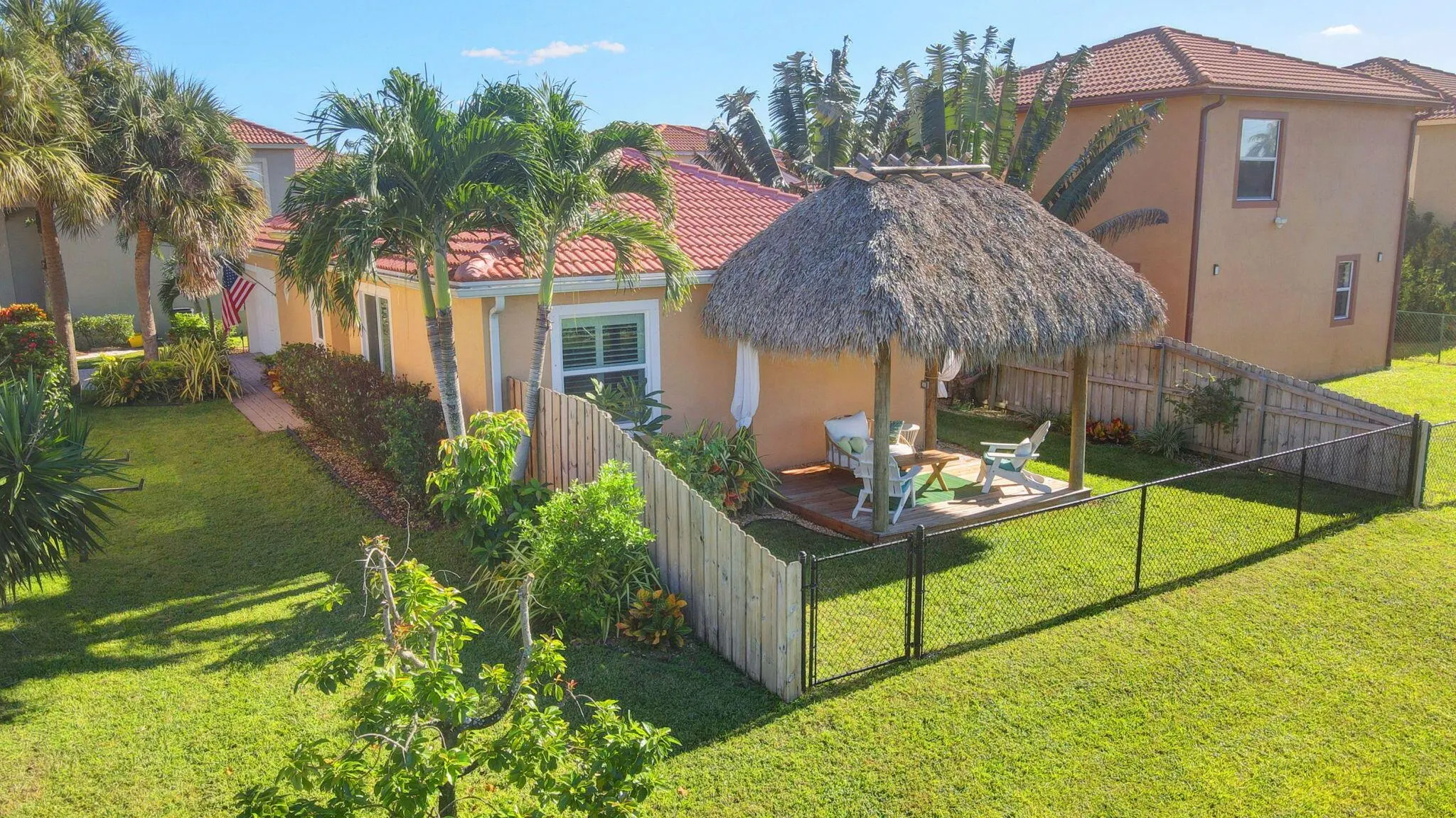 1736 Pierside Circle