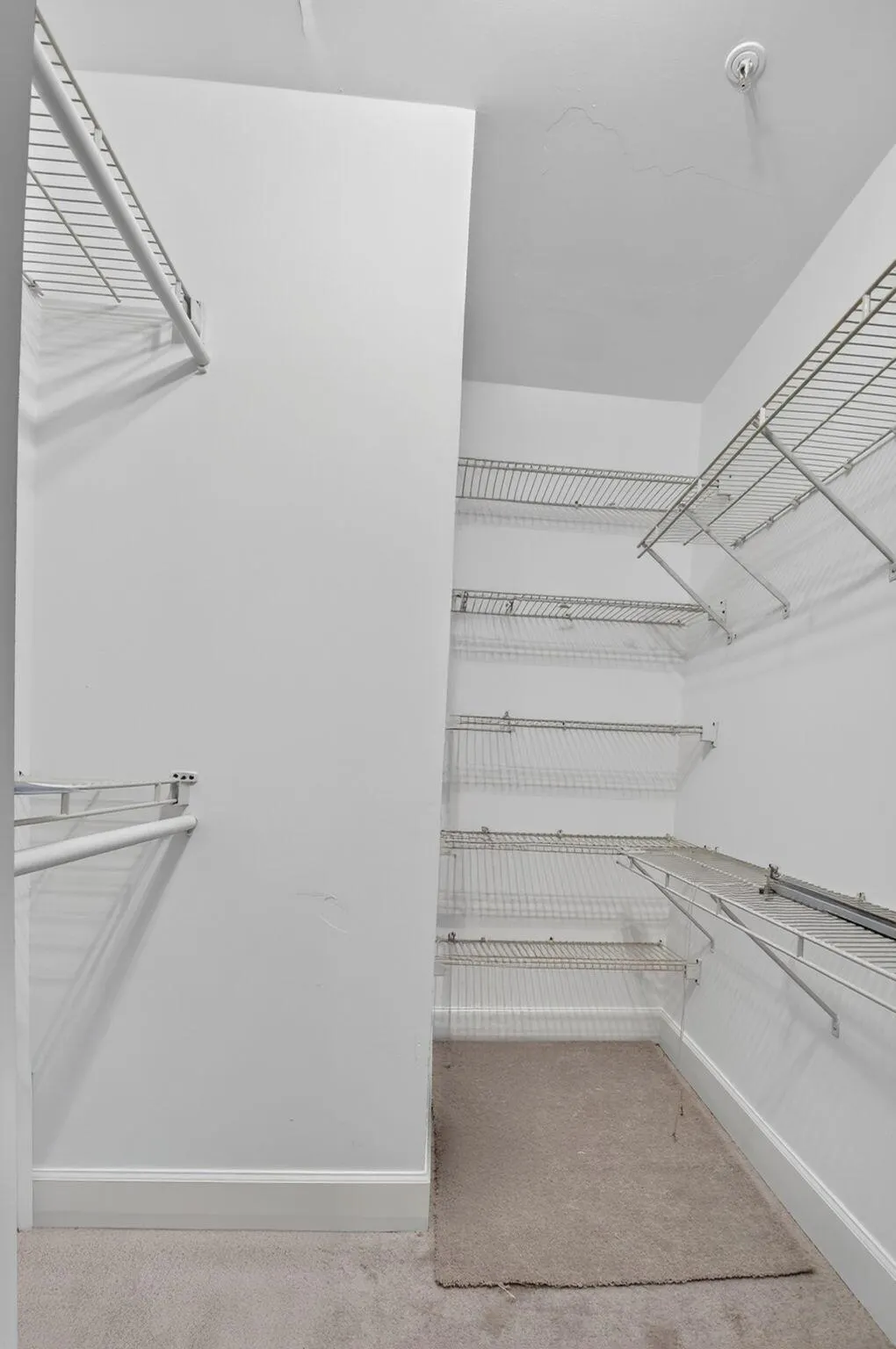 630 S Sapodilla Avenue, #121