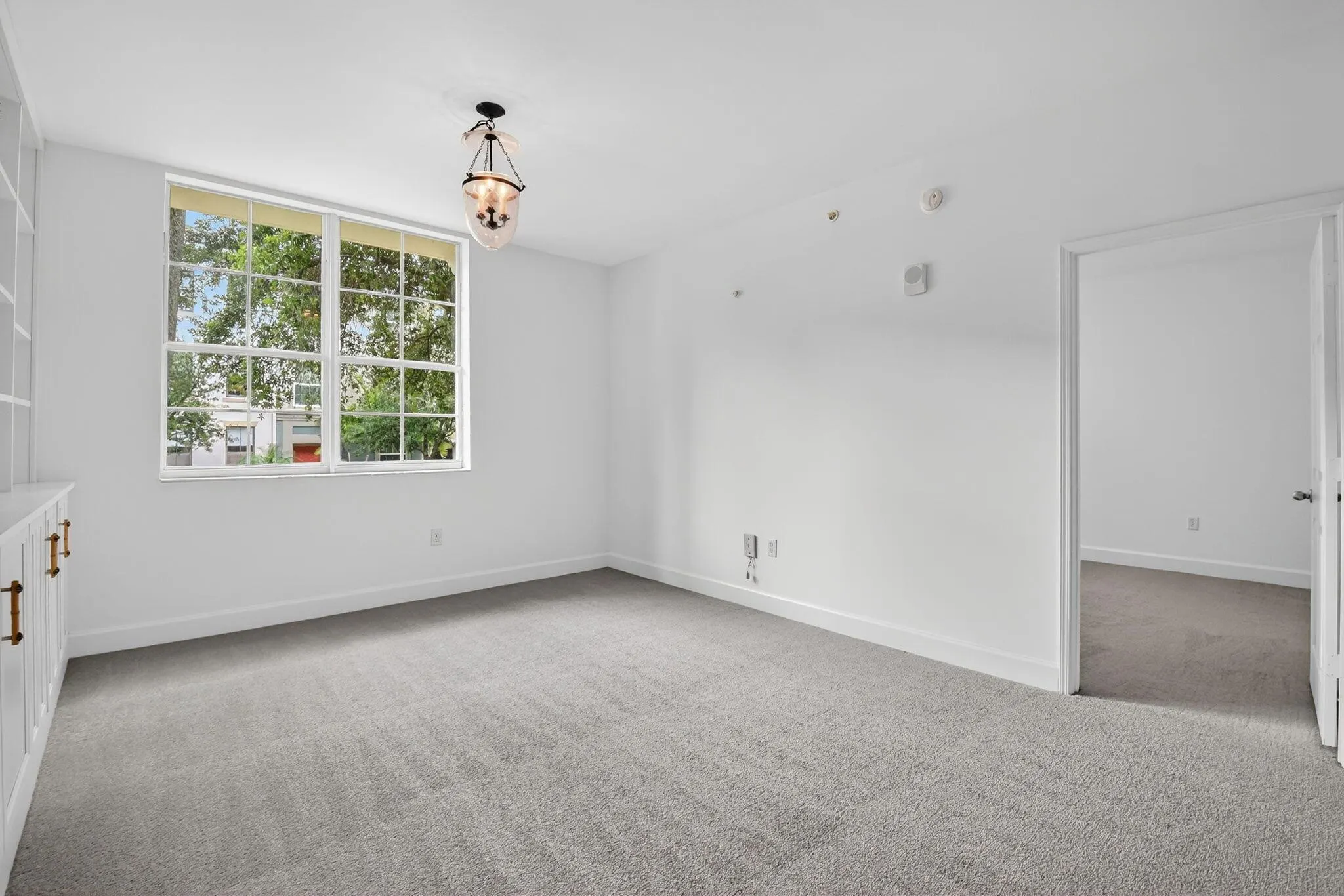 630 S Sapodilla Avenue, #121