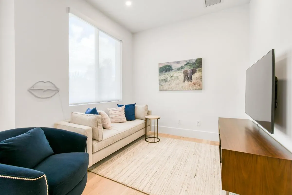 18432 Symphony Court