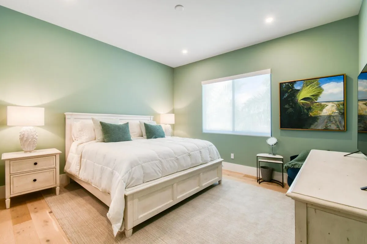 18432 Symphony Court