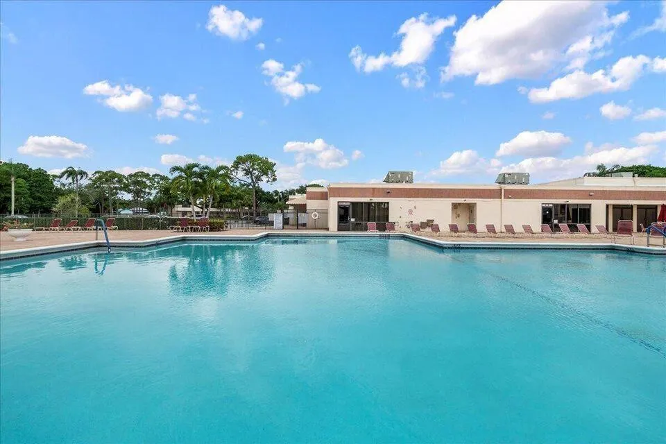 4734 E Lucerne Lakes Boulevard, #302