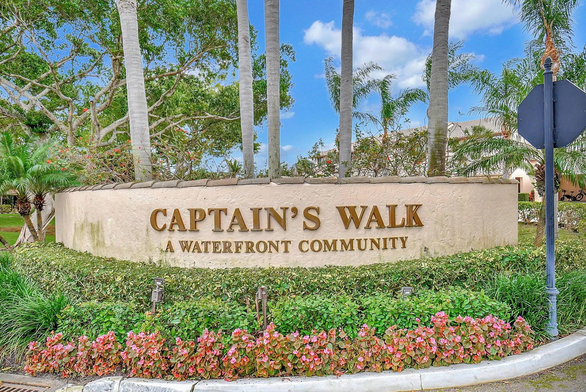 270 Captains Walk, #3160
