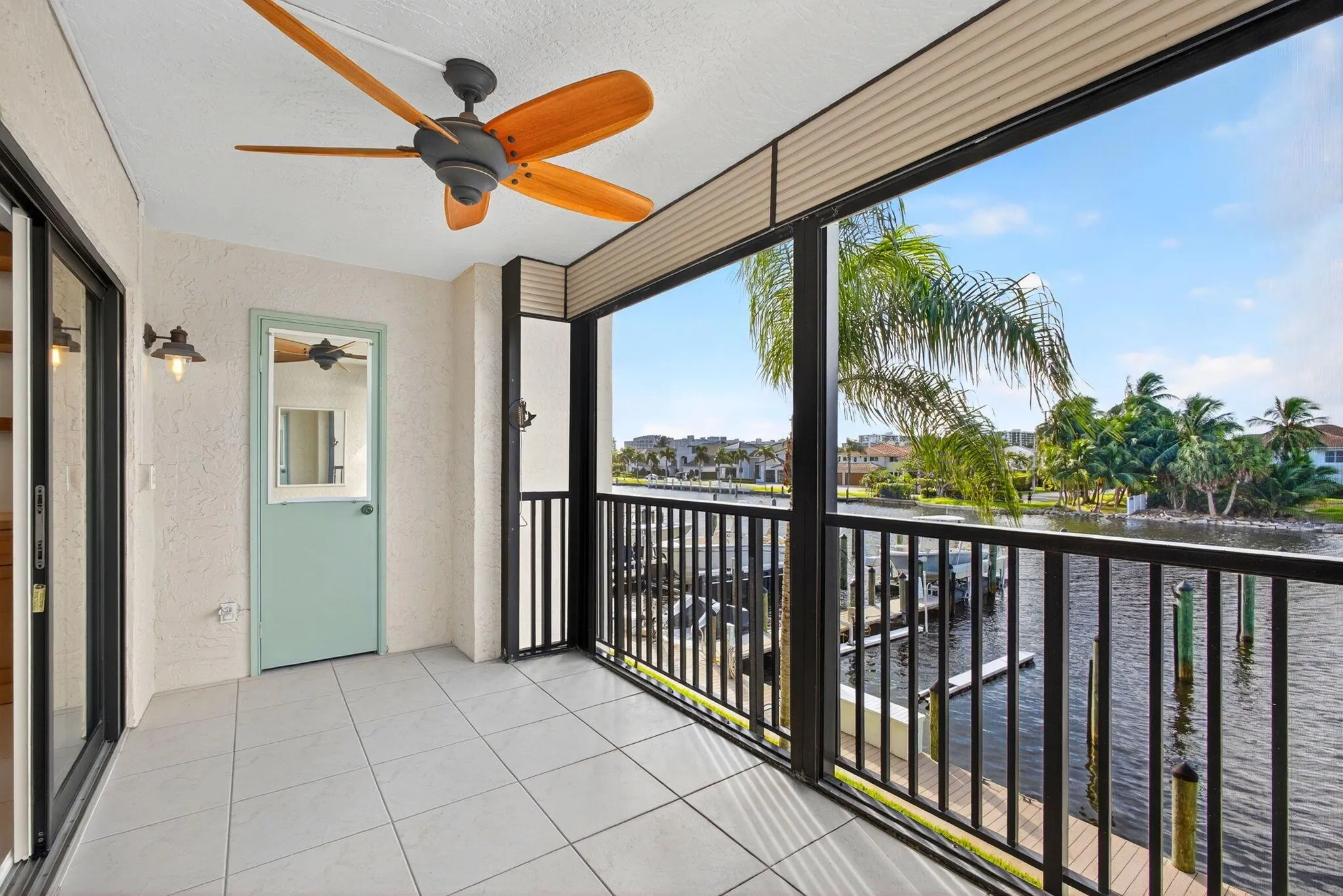 270 Captains Walk, #3160