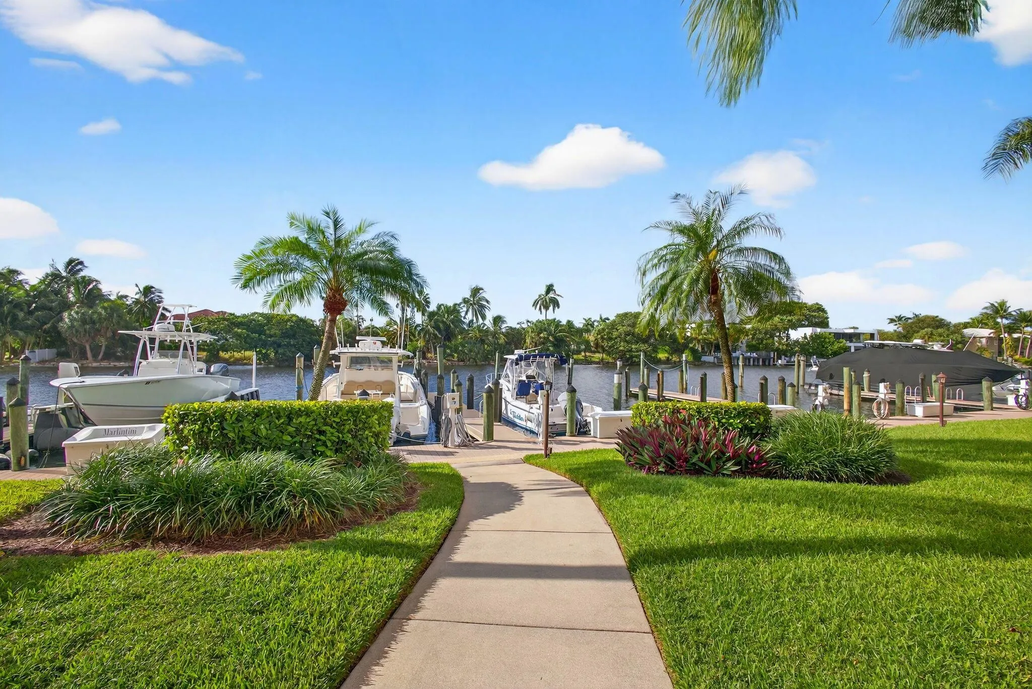 270 Captains Walk, #3160