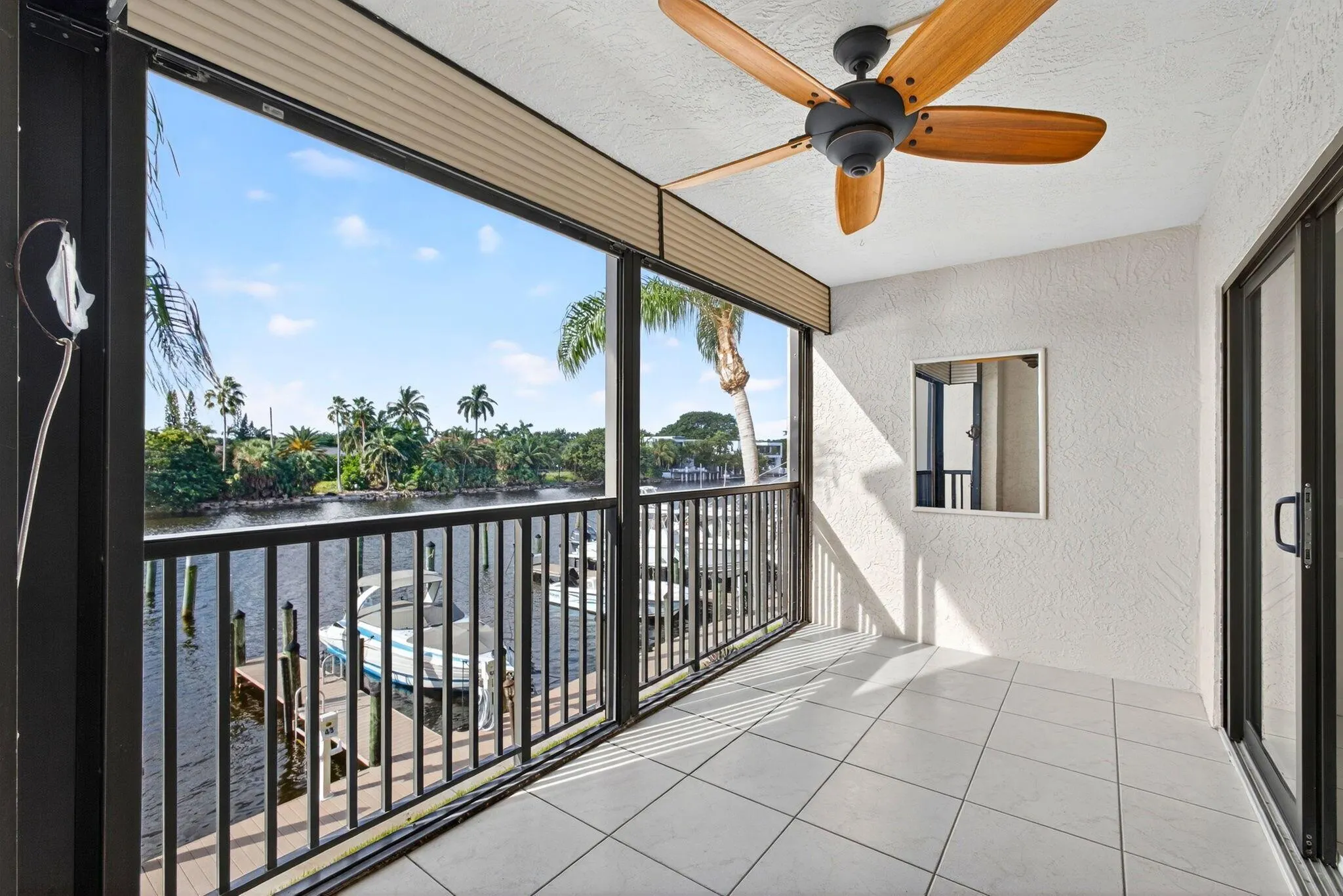 270 Captains Walk, #3160