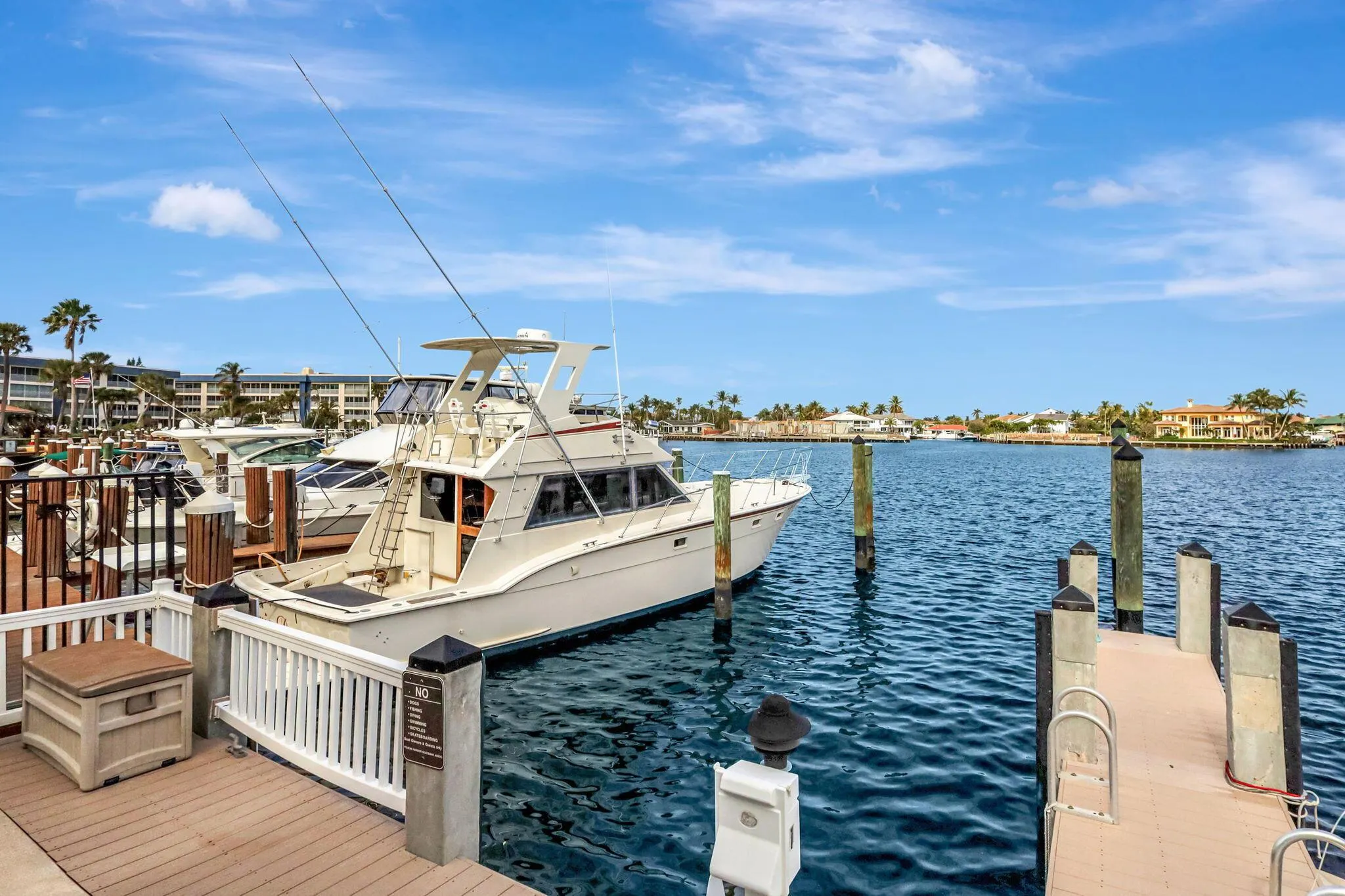 270 Captains Walk, #3160